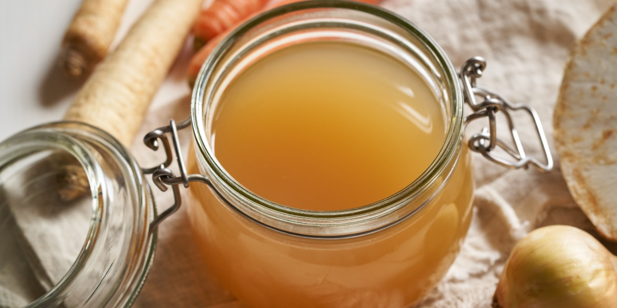Simple Bone Broth Recipe for Menopause: Support Gut Health, Reduce Inflammation &amp; Boost Collagen