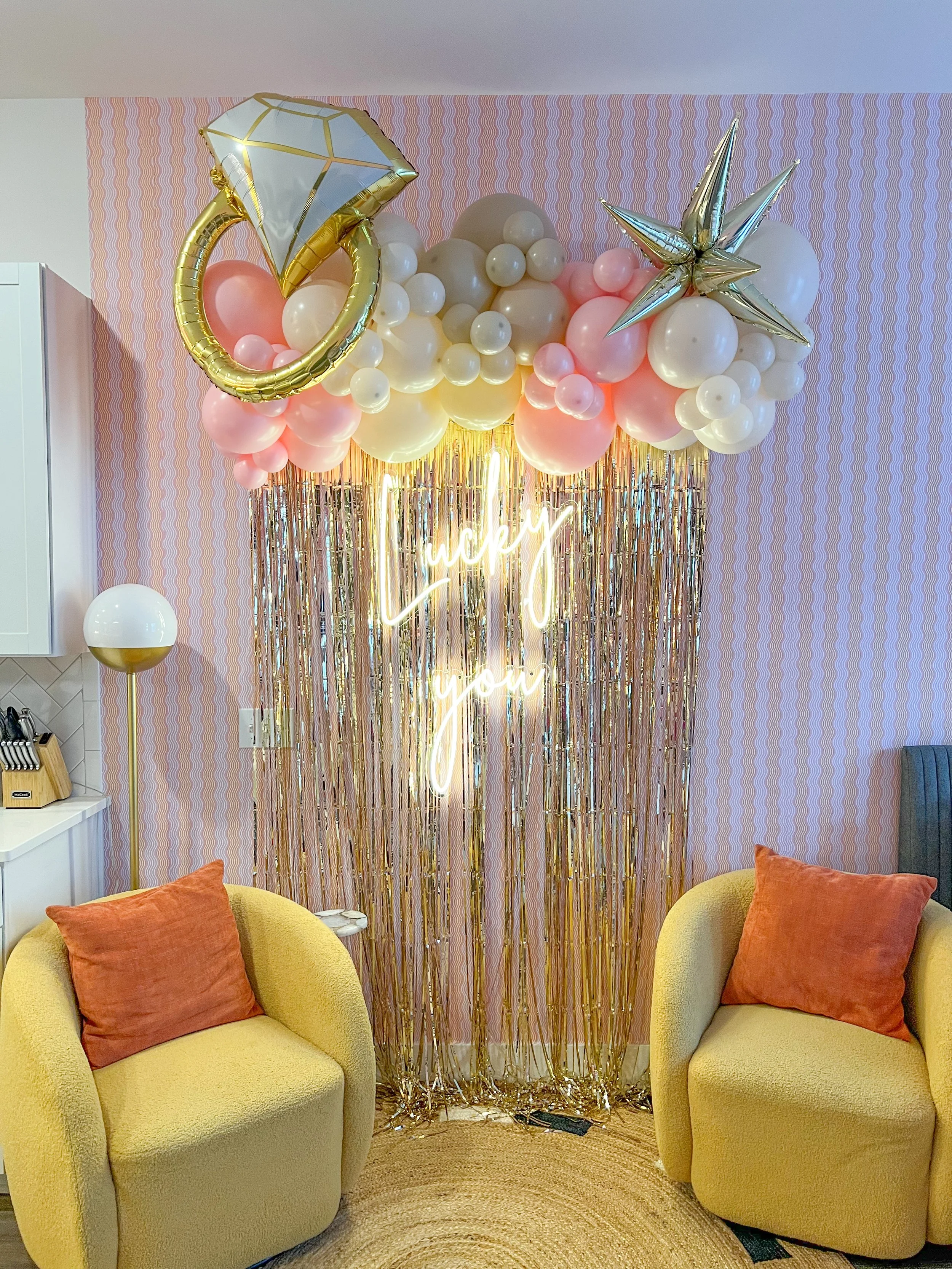 airbnb balloon backdrop