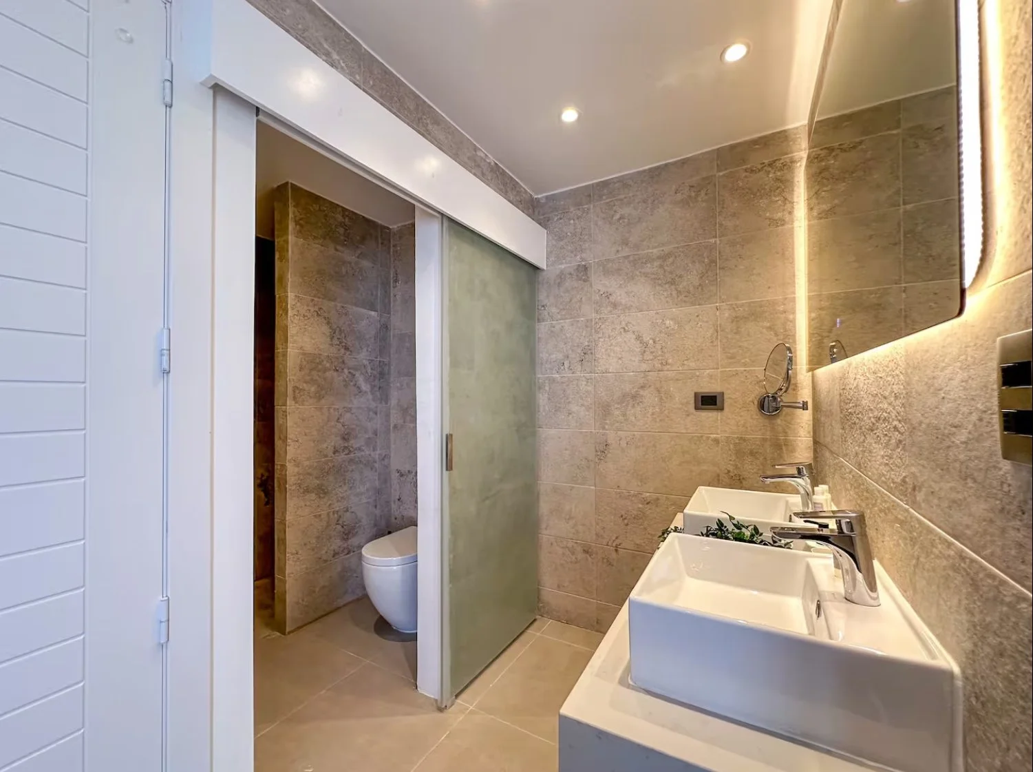 Cana Life Luxury Sky Pool Penthouse (44).jpeg