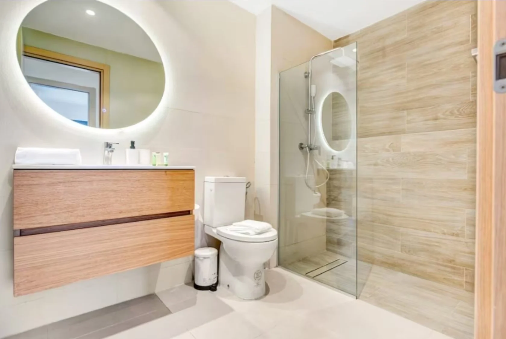 Premium Ocean-View Modern Condo in Los Corales (5).jpeg (Copy)