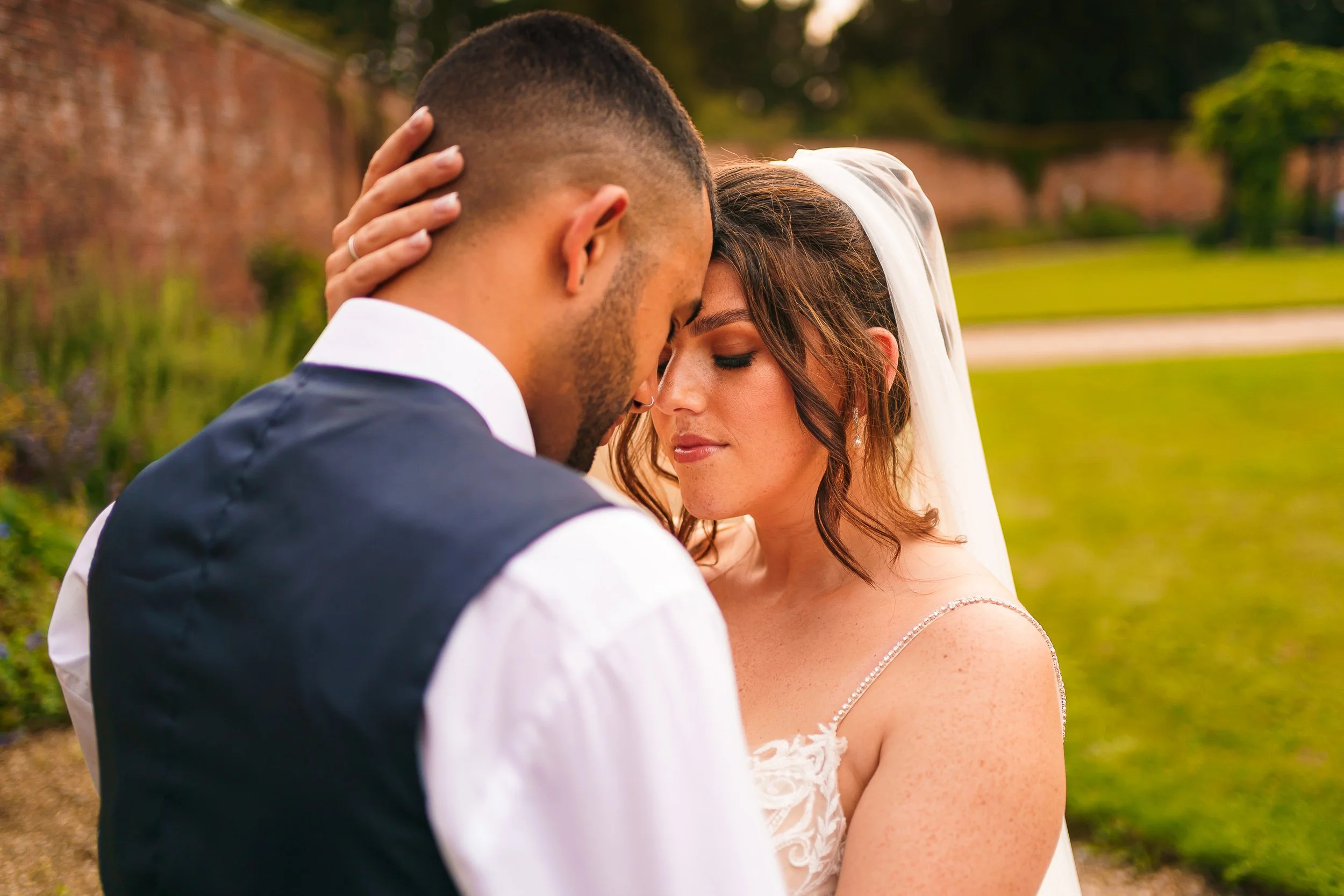 Elmhay Wedding Photography - Dan + Gemma