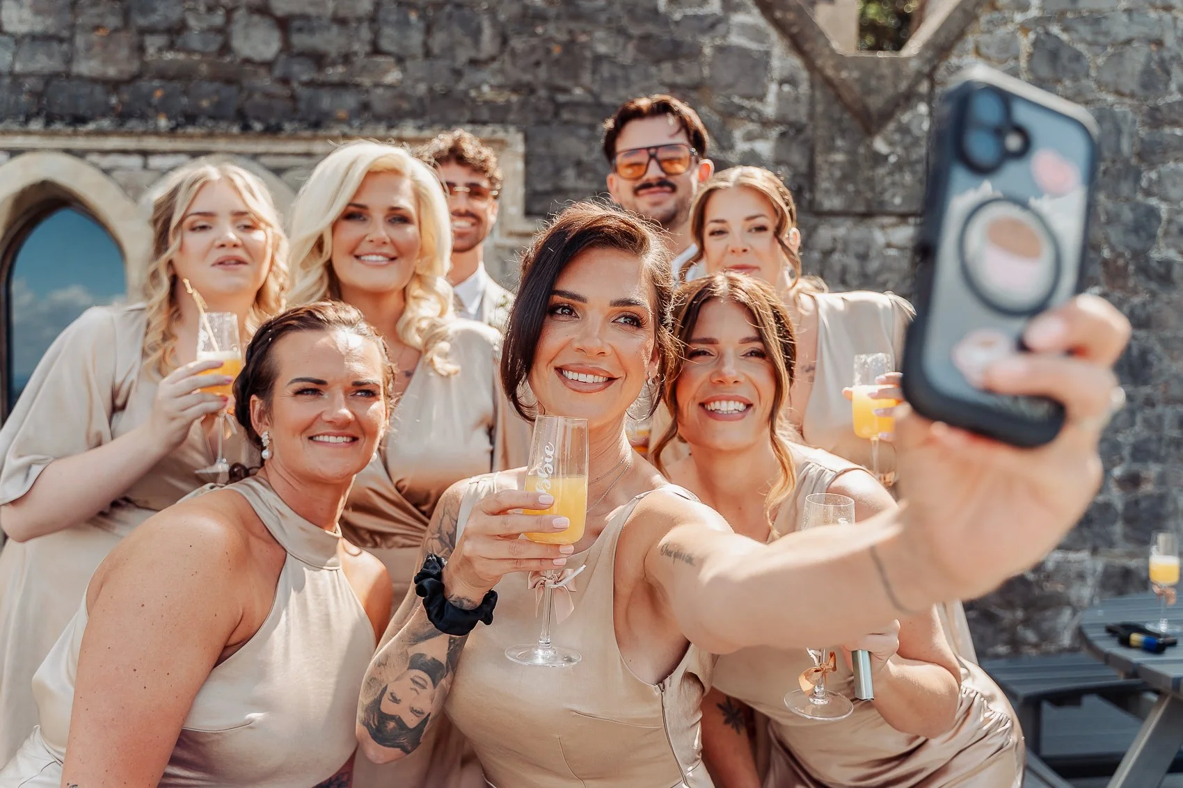 002-cadbury-house-wedding-bridesmaids-selfie.jpg