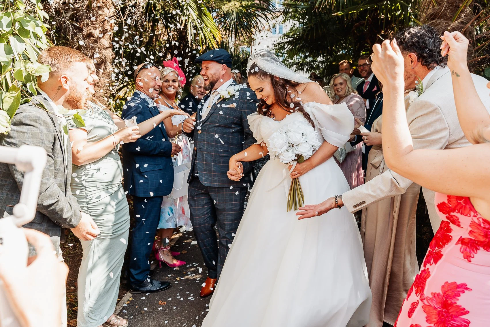 013-cadbury-house-wedding-confetti.jpg