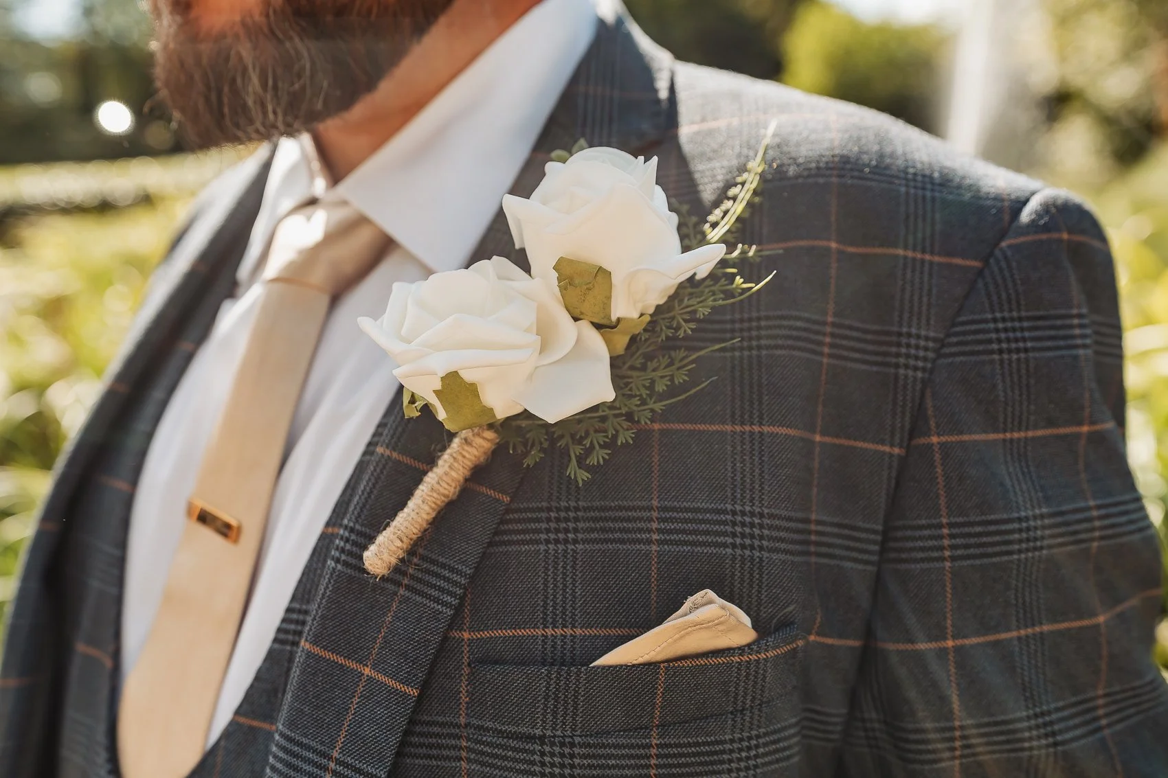 018-cadbury-house-wedding-groom-buttonhole.jpg
