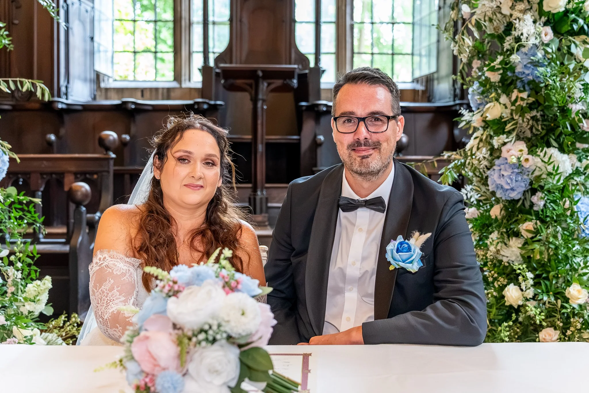 280-joe-stacey-signing-register-bodleian-library-wedding.jpg