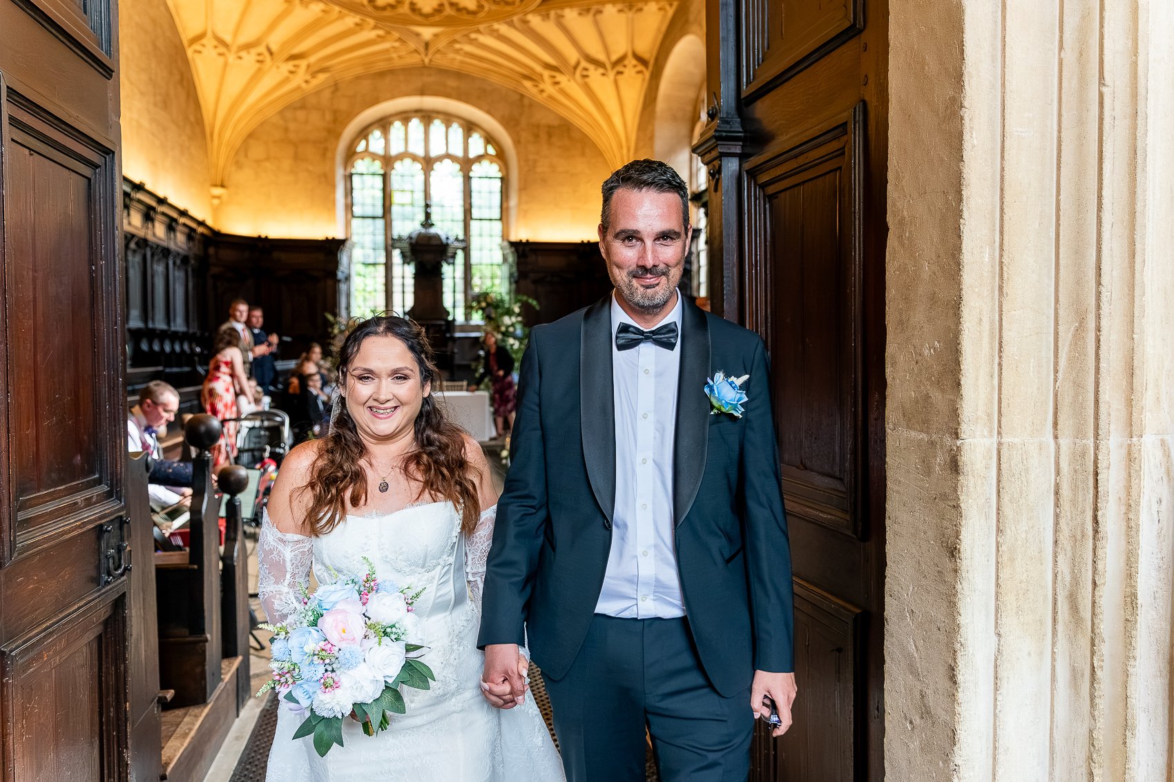 292-joe-stacey-newlyweds-exit-convocation-house-bodleian.jpg