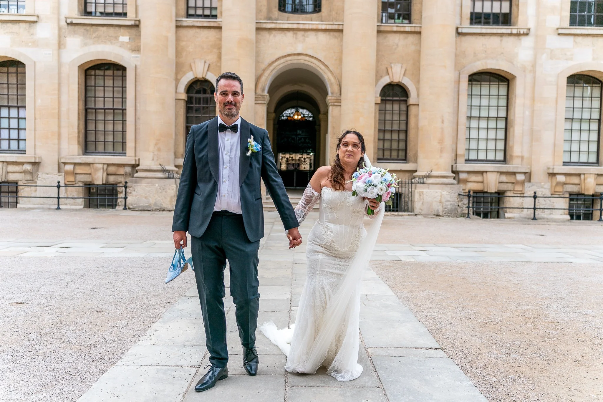 449-joe-stacey-bride-groom-clarendon-building-oxford.jpg