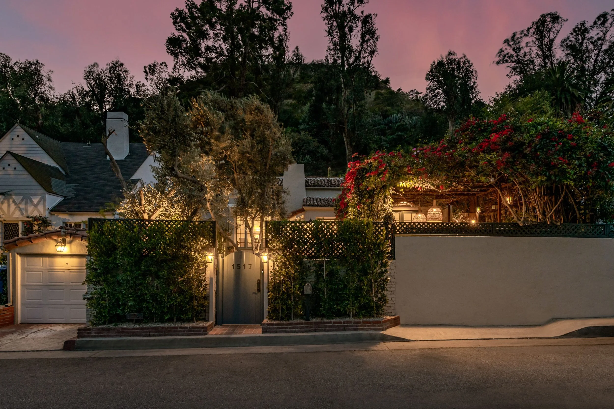 1517 N Beverly Drive 