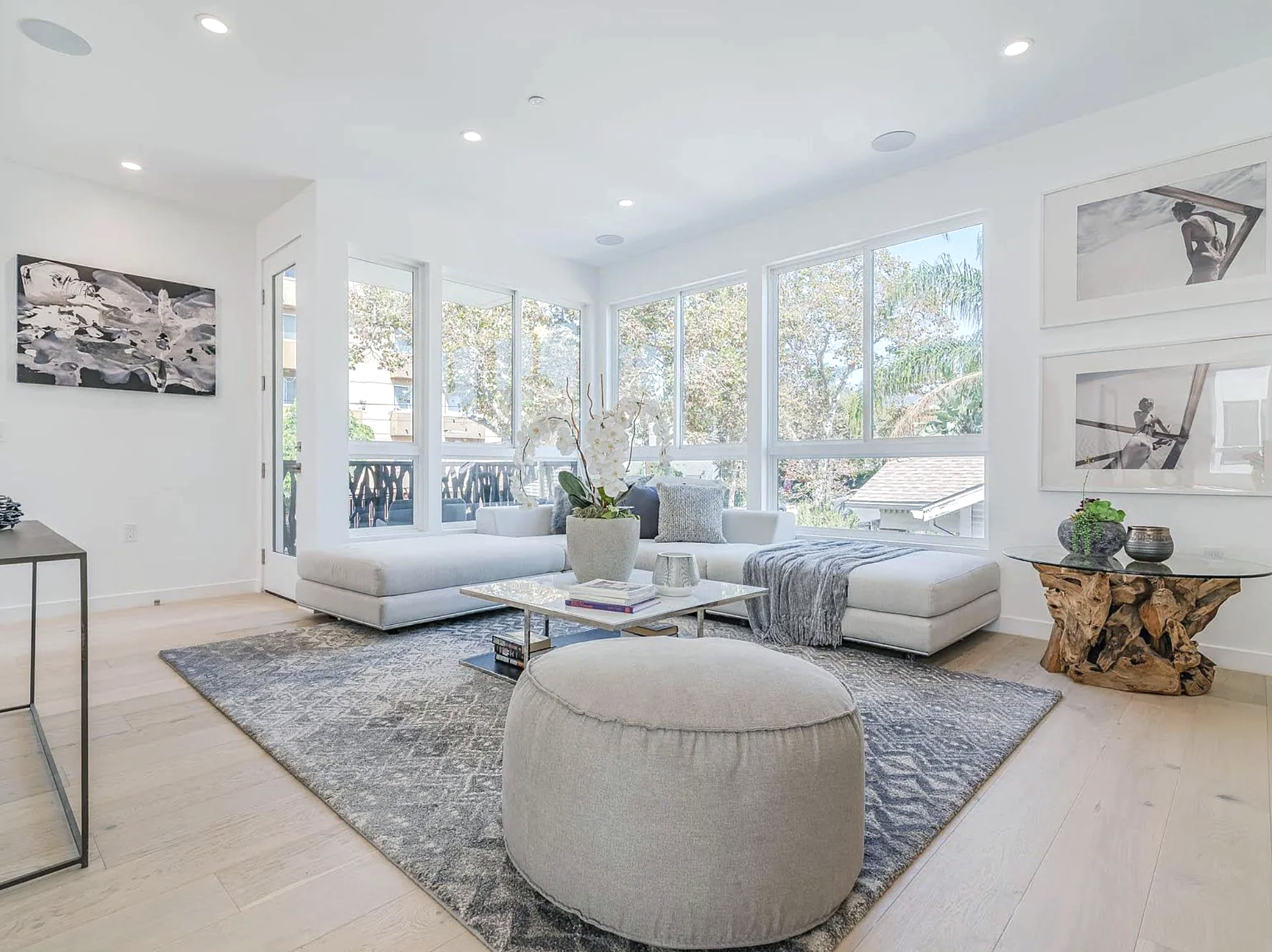 1228 N Sycamore Avenue