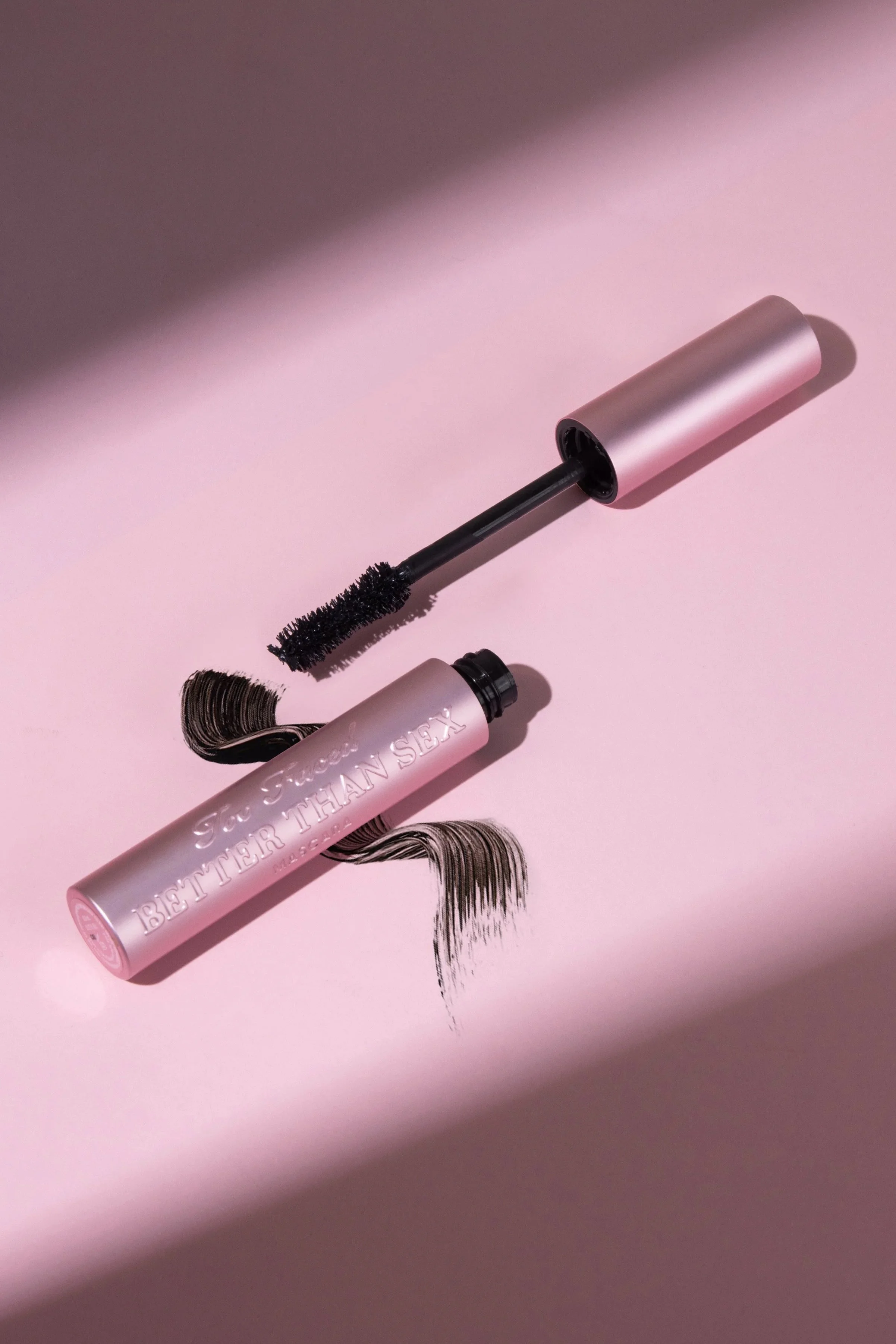 sorana-studio-london-product-photography-beauty-cosmetics-mascara.jpg