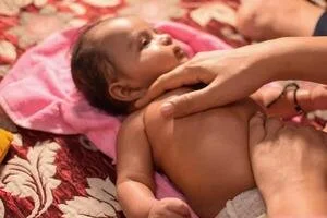 infant massage 3.jpg