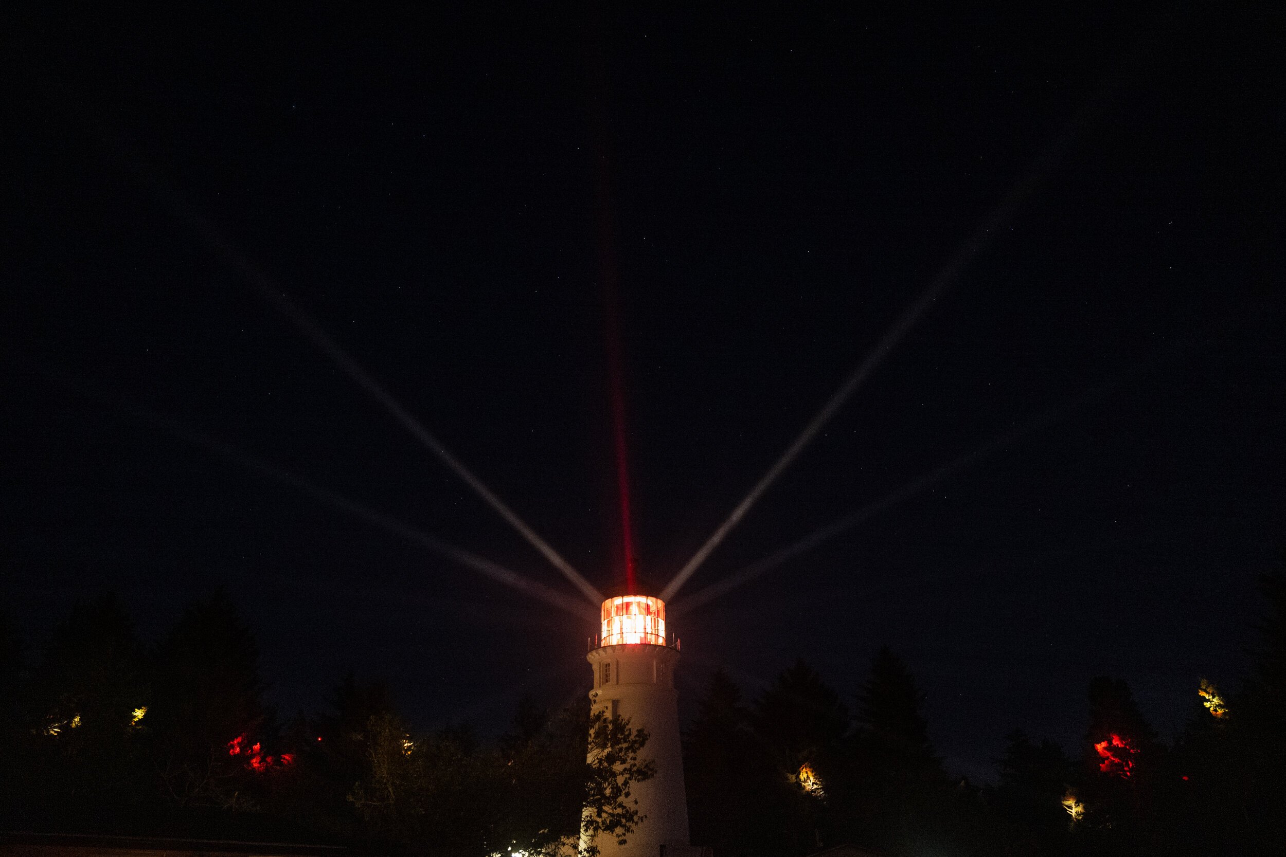 UMPQUA RIVER LIGHTHOUSE 2.JPG