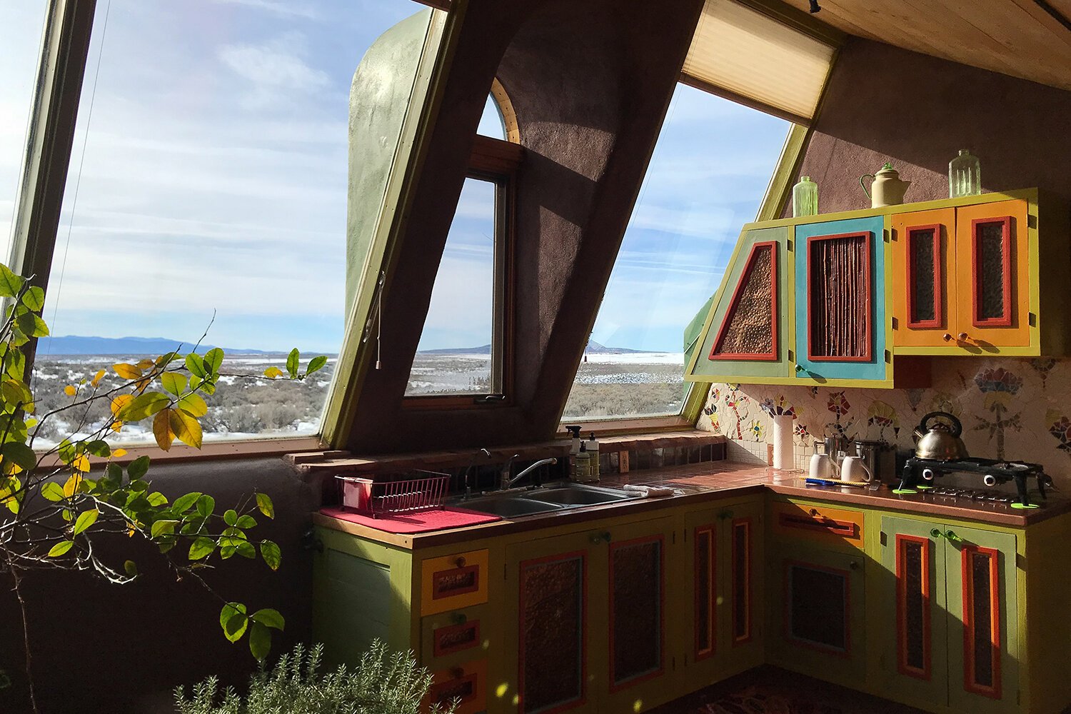 Travels and Curiosities - Earthships NM