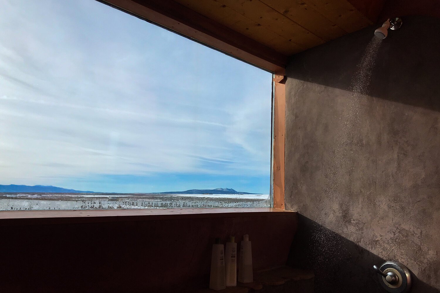 Travels and Curiosities - Earthships Airbnb