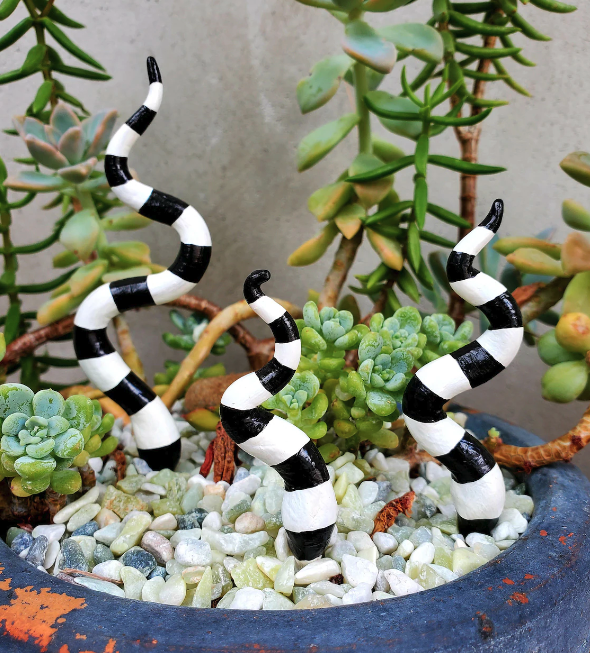 Beetlejuice Sandworm Tails