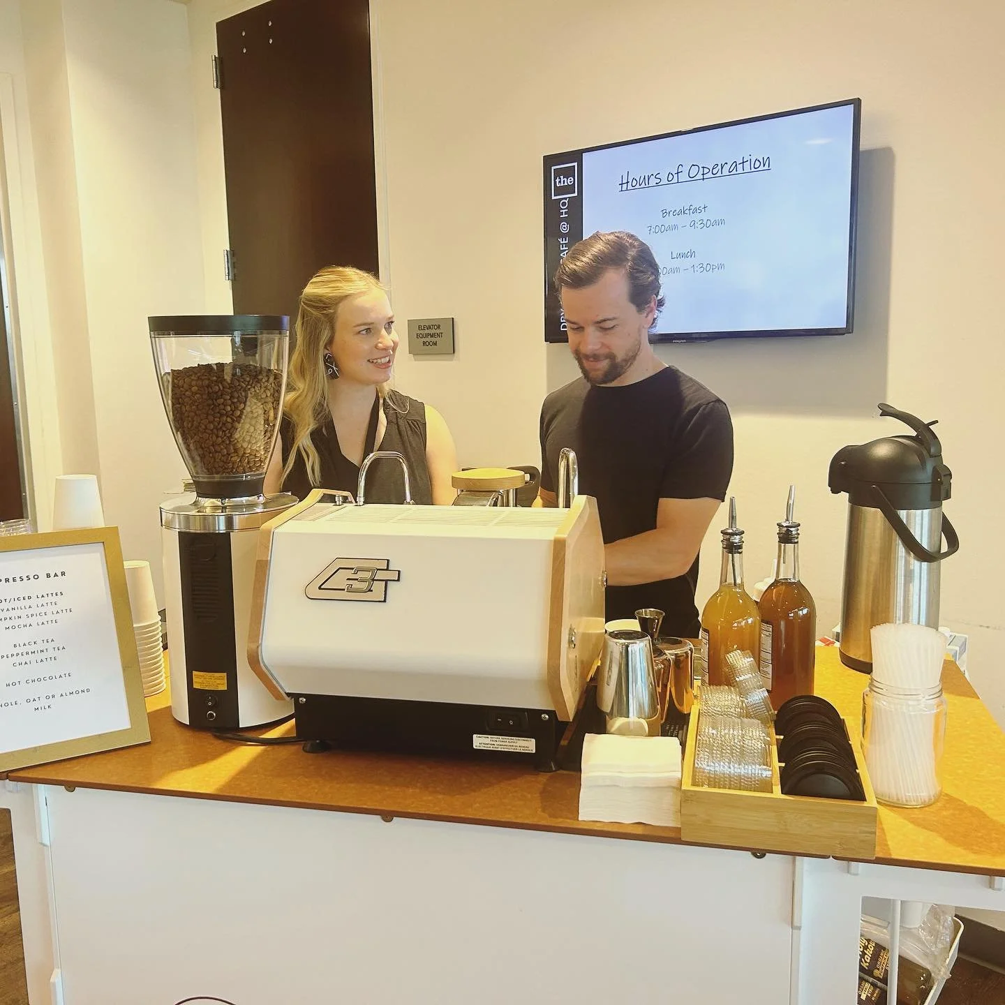 We&rsquo;re ready for your next event! Inquire now with the link in bio ☕️#coffeecatering #denvercoffee #corporatecatering #partycatering