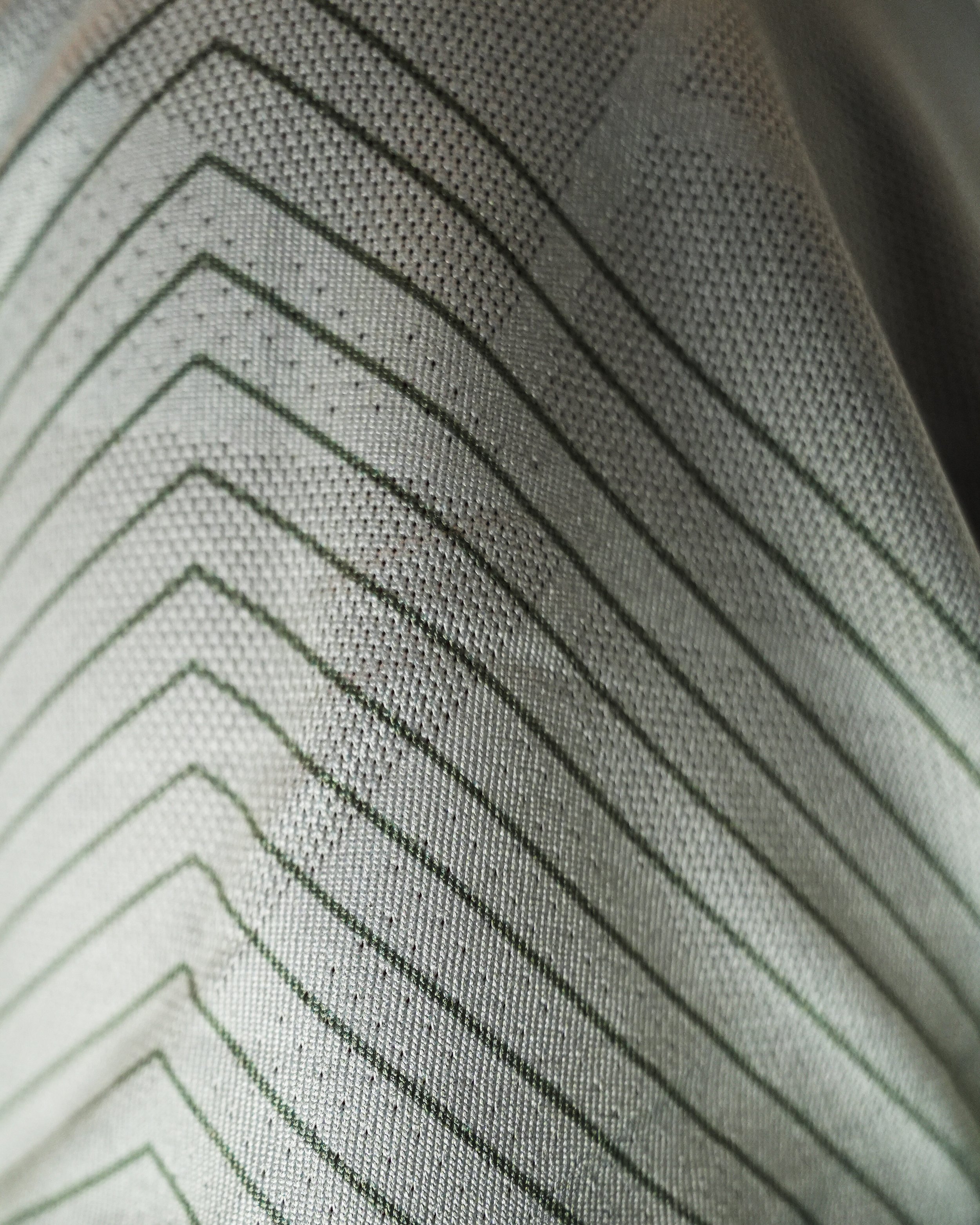 Macro Shots Training Tops-5.jpg