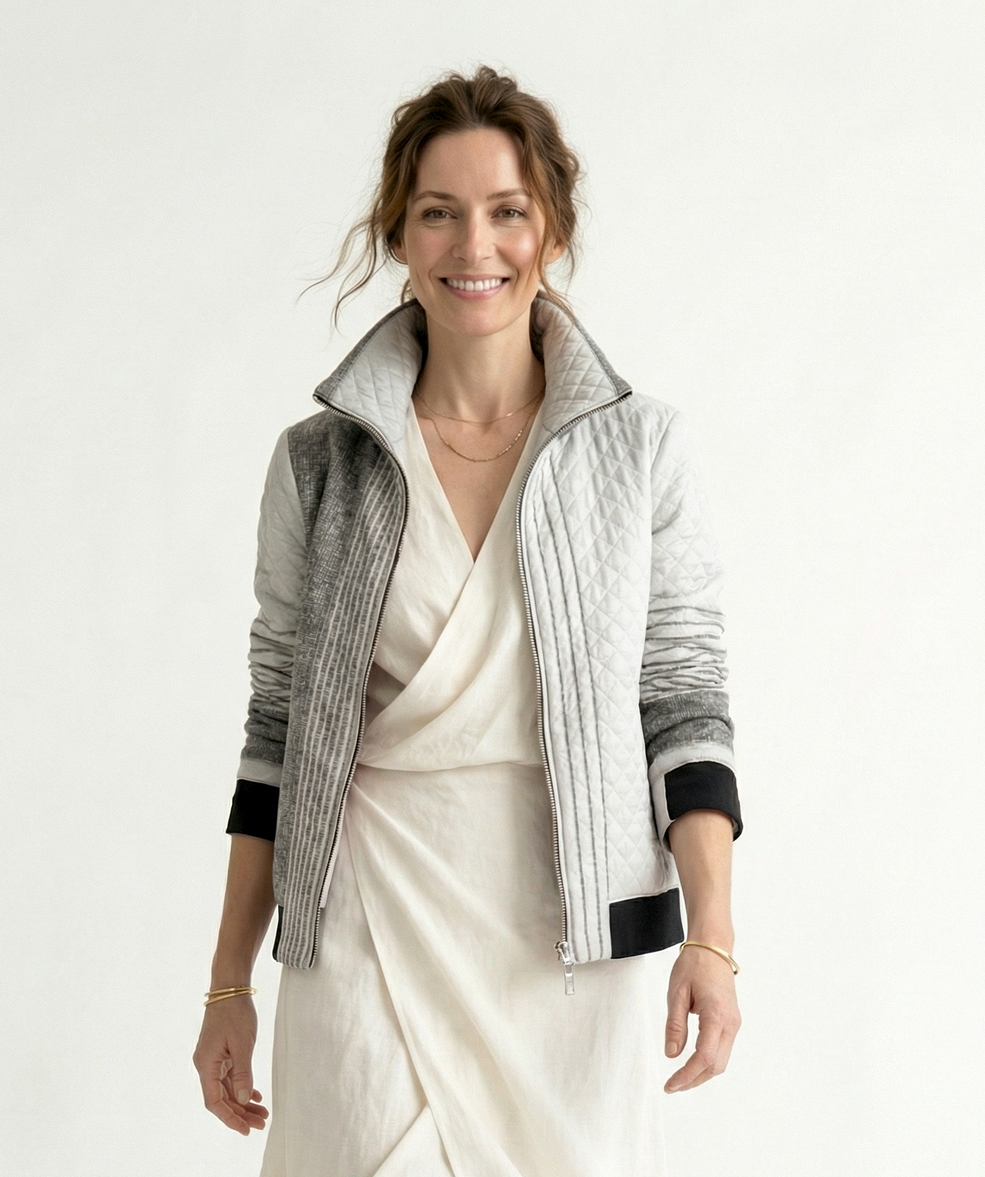 Elena kurtka srebrna 3.png