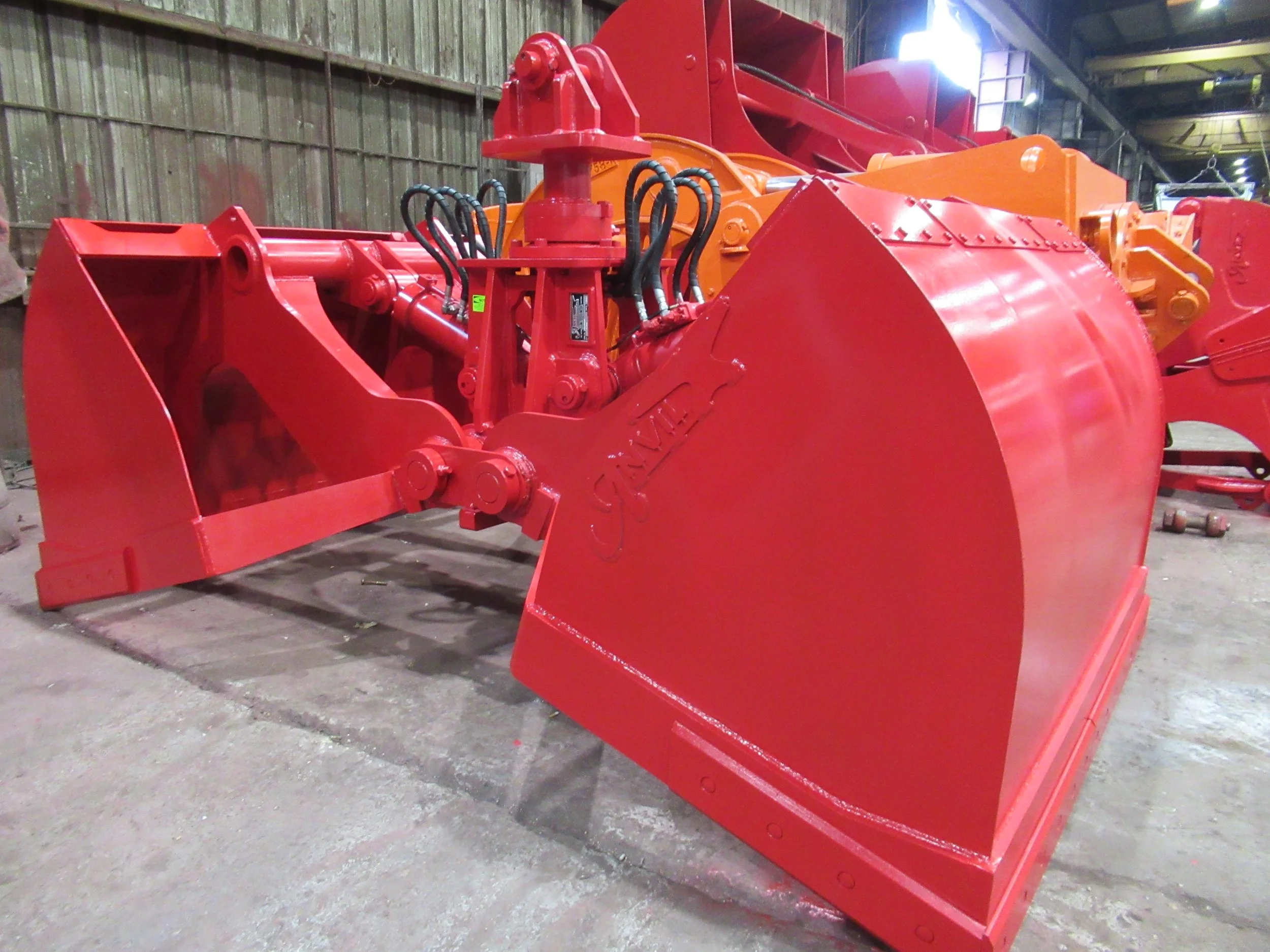 Hydraulic Buckets.JPG