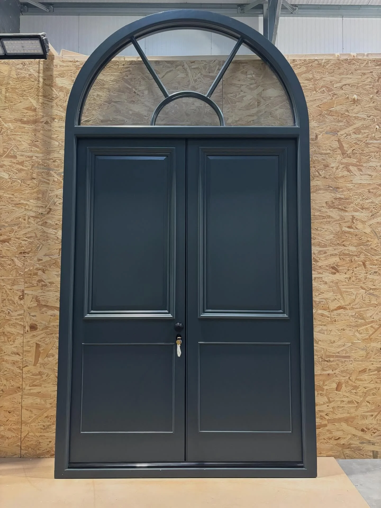 ✨A door that makes an entrance✨

Bespoke arched double doors, handcrafted in @accoyawood for strength, stability and timeless style. 

What&rsquo;s your dream door? 👇

📩 DM us to start your own custom joinery project.

☎️ 01562 341202
📧 morganbesp