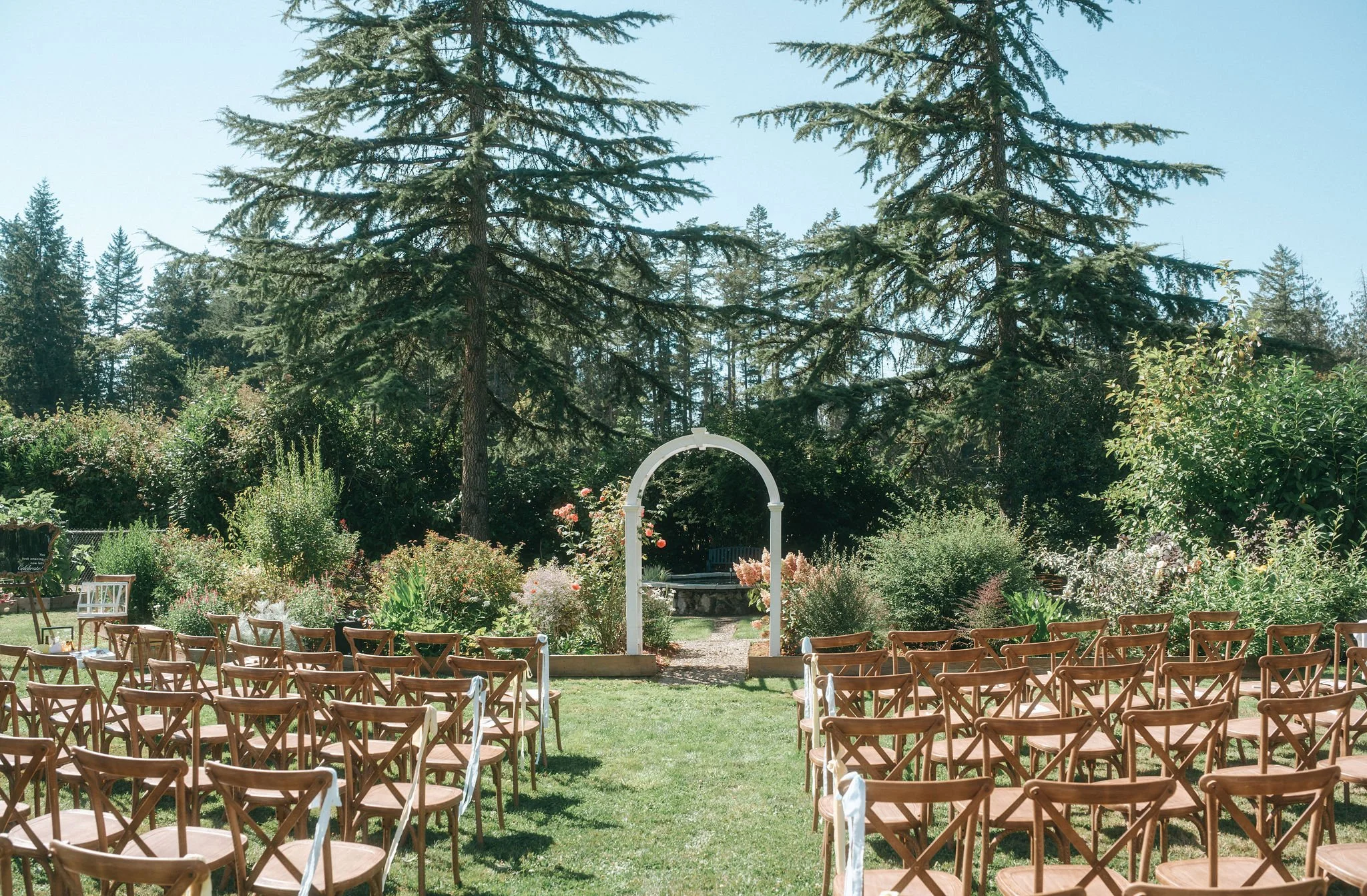 Robyn Paige Photography, Chairs: Black and White Event Rentals