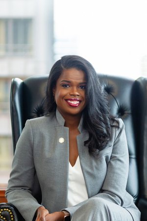 Kim Foxx — prosecution