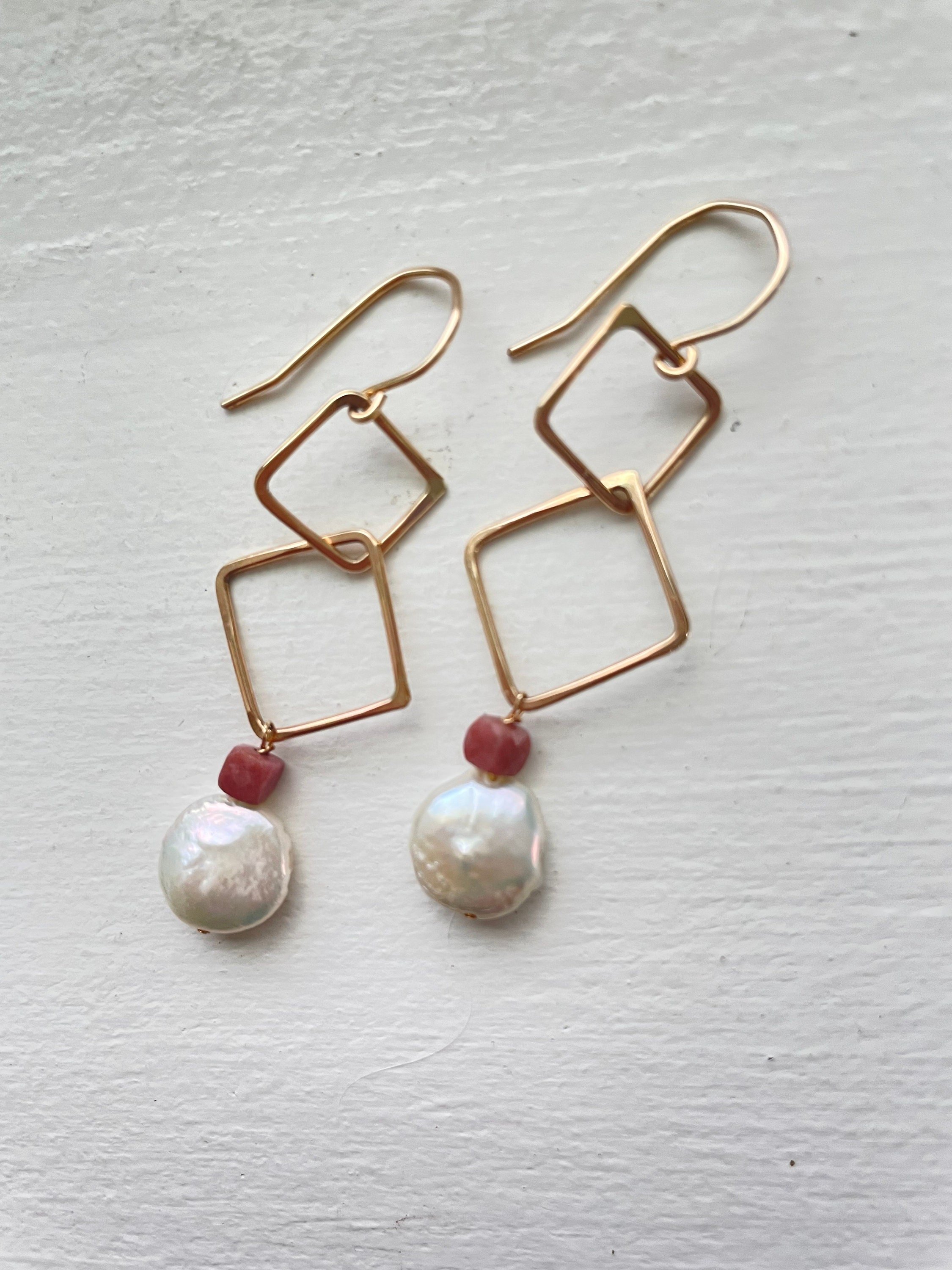 https://i.etsystatic.com/19363013/r/il/6695c9/5694249616/il_fullxfull.5694249616_36ky.jpg