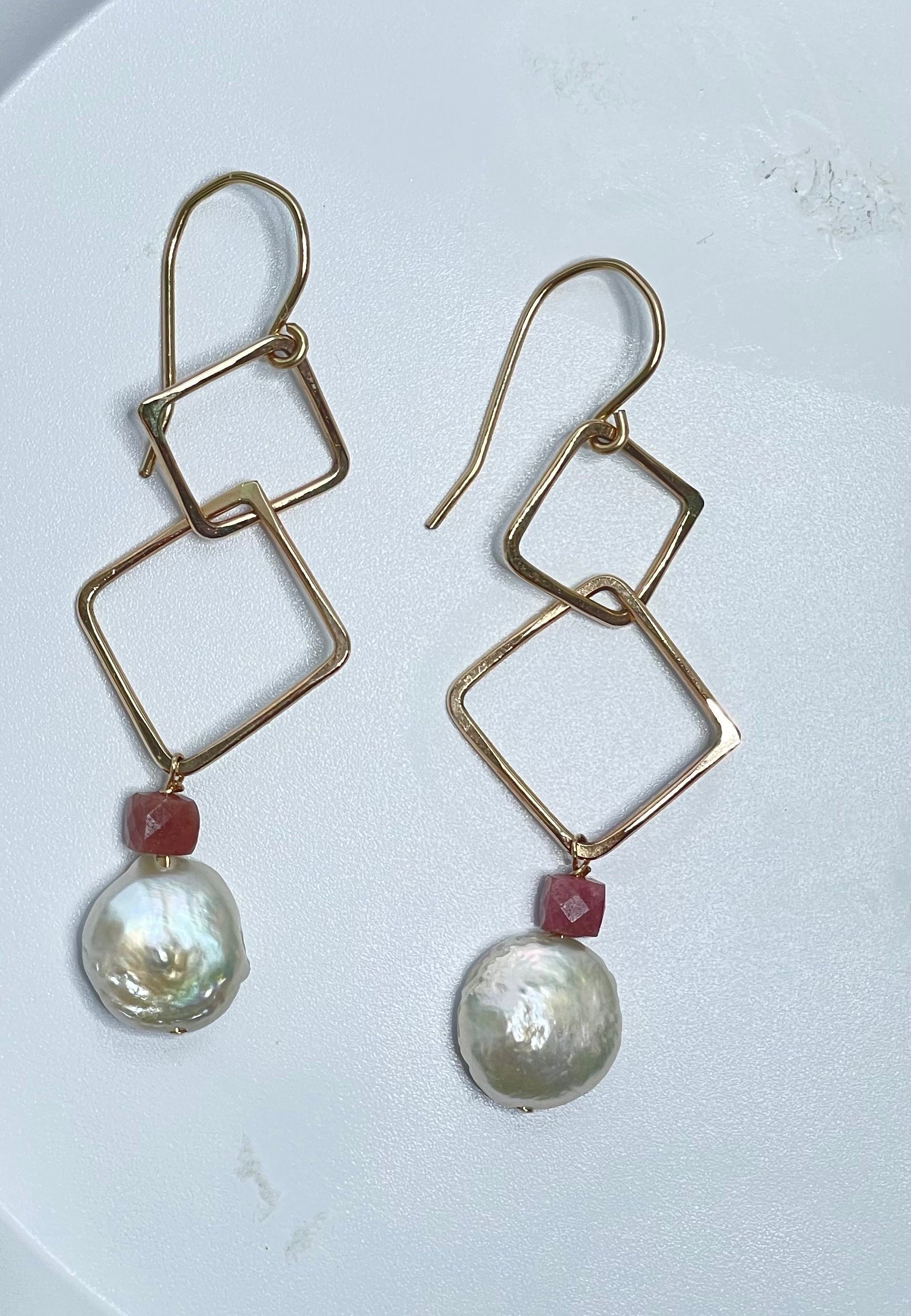 https://i.etsystatic.com/19363013/r/il/6e4d4d/5742298627/il_fullxfull.5742298627_nstj.jpg