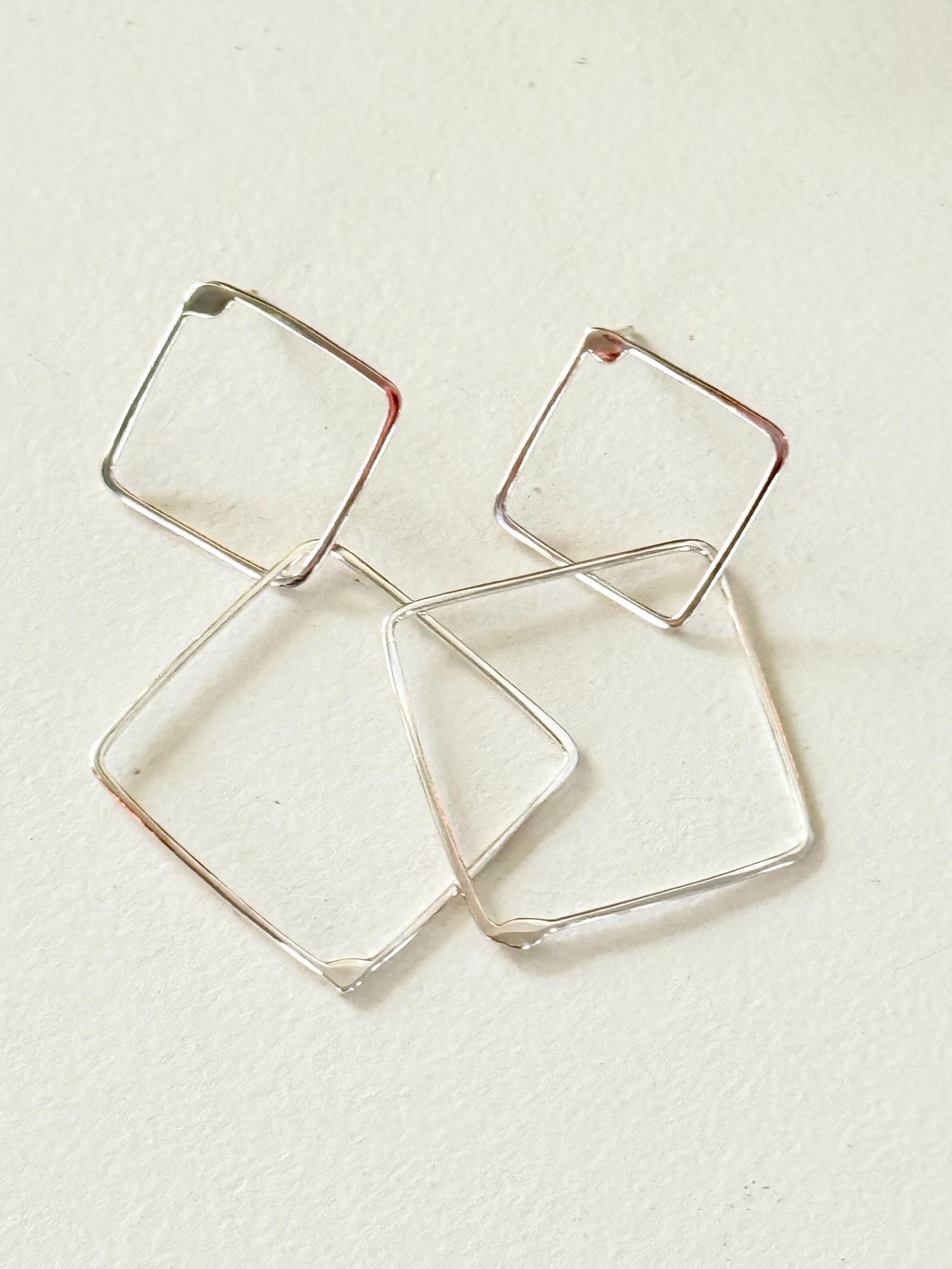 https://i.etsystatic.com/19363013/r/il/d744f1/6681425816/il_fullxfull.6681425816_506r.jpg