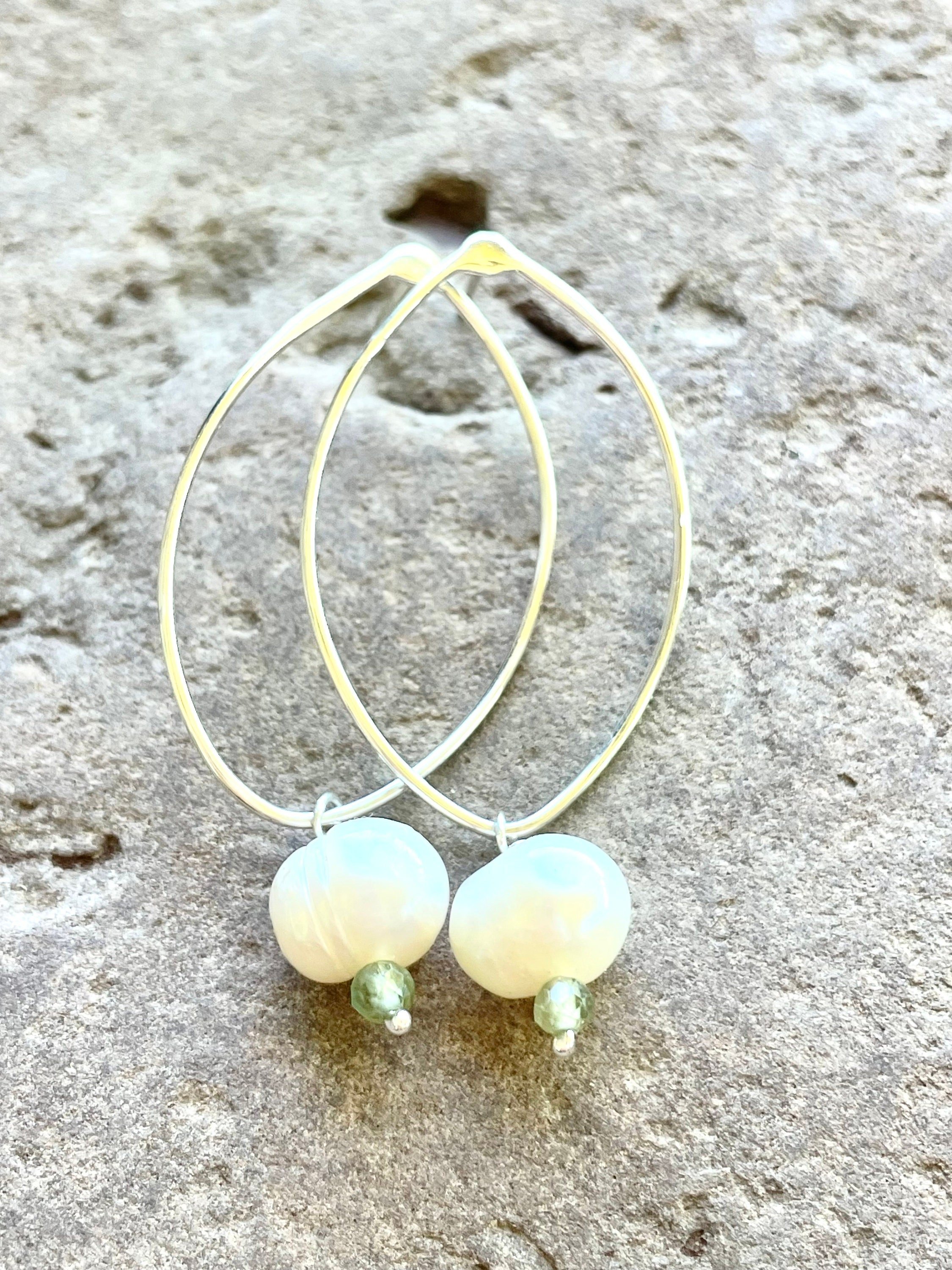 https://i.etsystatic.com/19363013/r/il/8d1202/6059824818/il_fullxfull.6059824818_ttg3.jpg