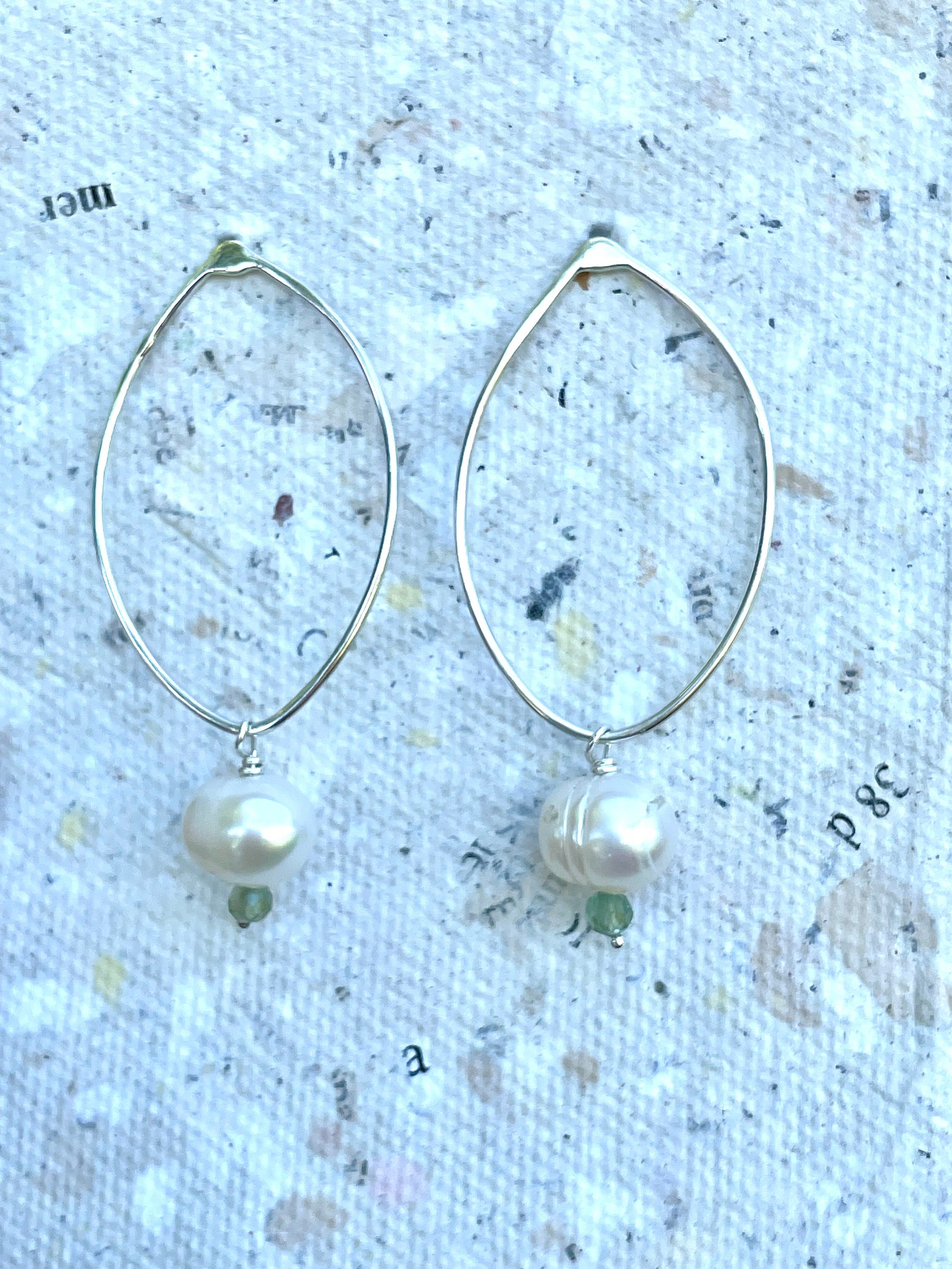 https://i.etsystatic.com/19363013/r/il/656b31/6107891761/il_fullxfull.6107891761_ffwg.jpg