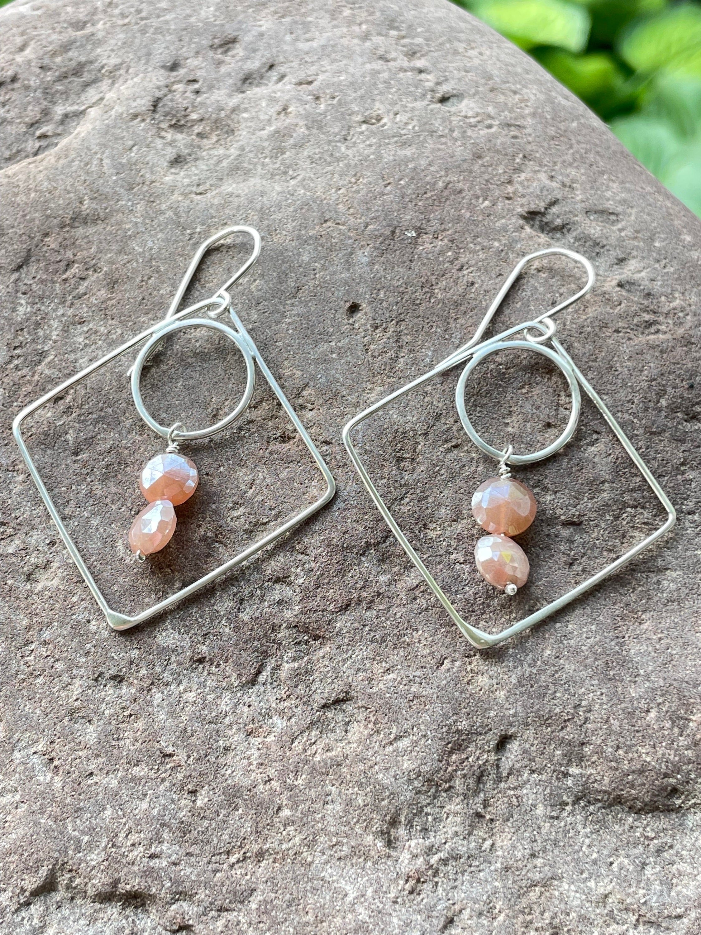https://i.etsystatic.com/19363013/r/il/c3a889/5129100507/il_fullxfull.5129100507_3pre.jpg
