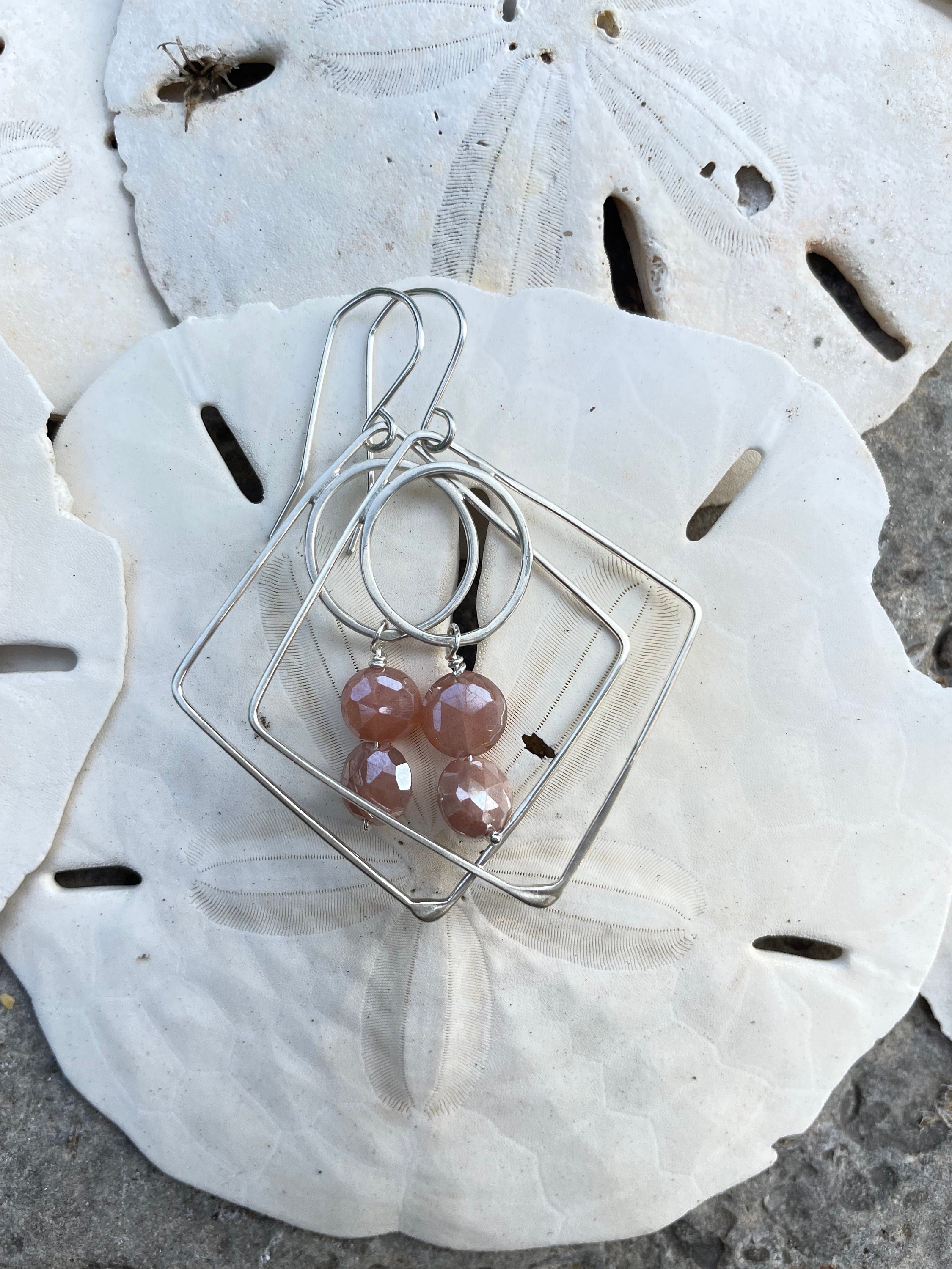 https://i.etsystatic.com/19363013/r/il/825a78/5080869218/il_fullxfull.5080869218_qs19.jpg