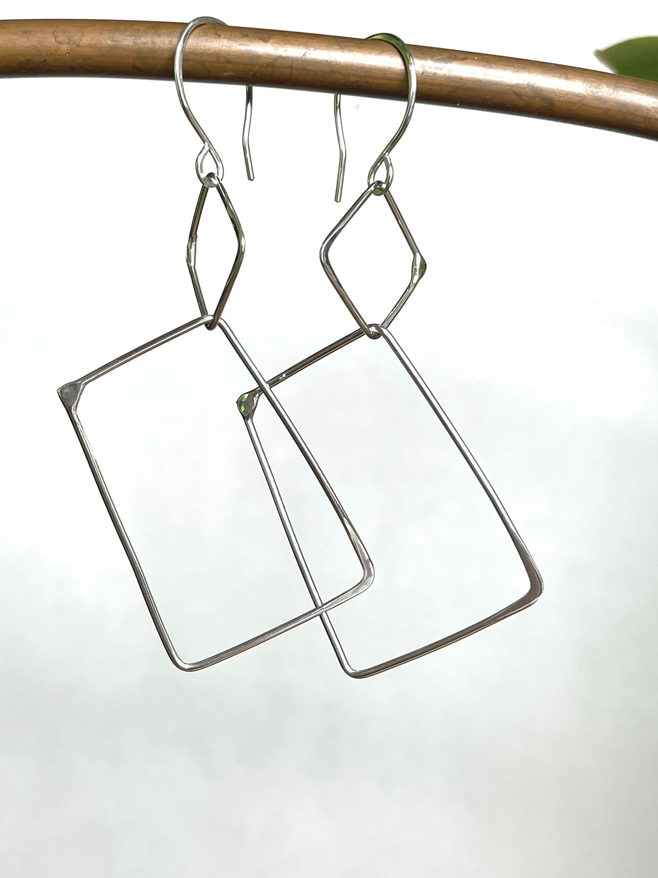 https://i.etsystatic.com/19363013/r/il/10b6a1/3355765144/il_fullxfull.3355765144_h8s5.jpg