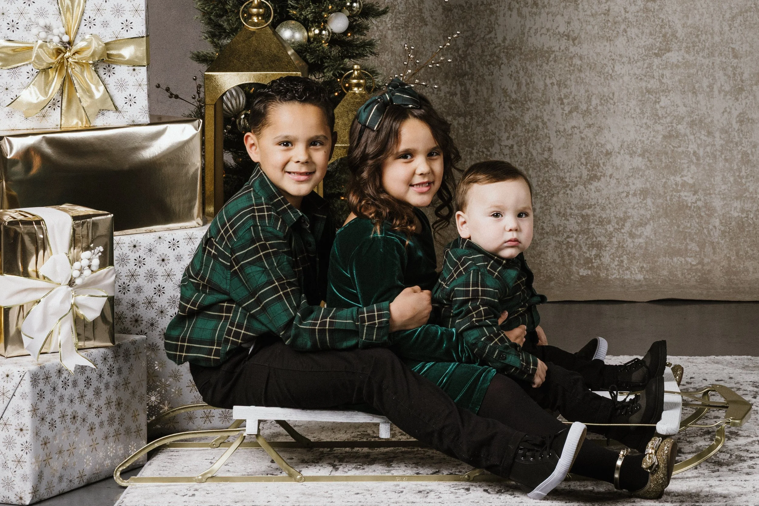 2023 GarseeyuhMemories Holiday Mini Sessions0021 7.jpg