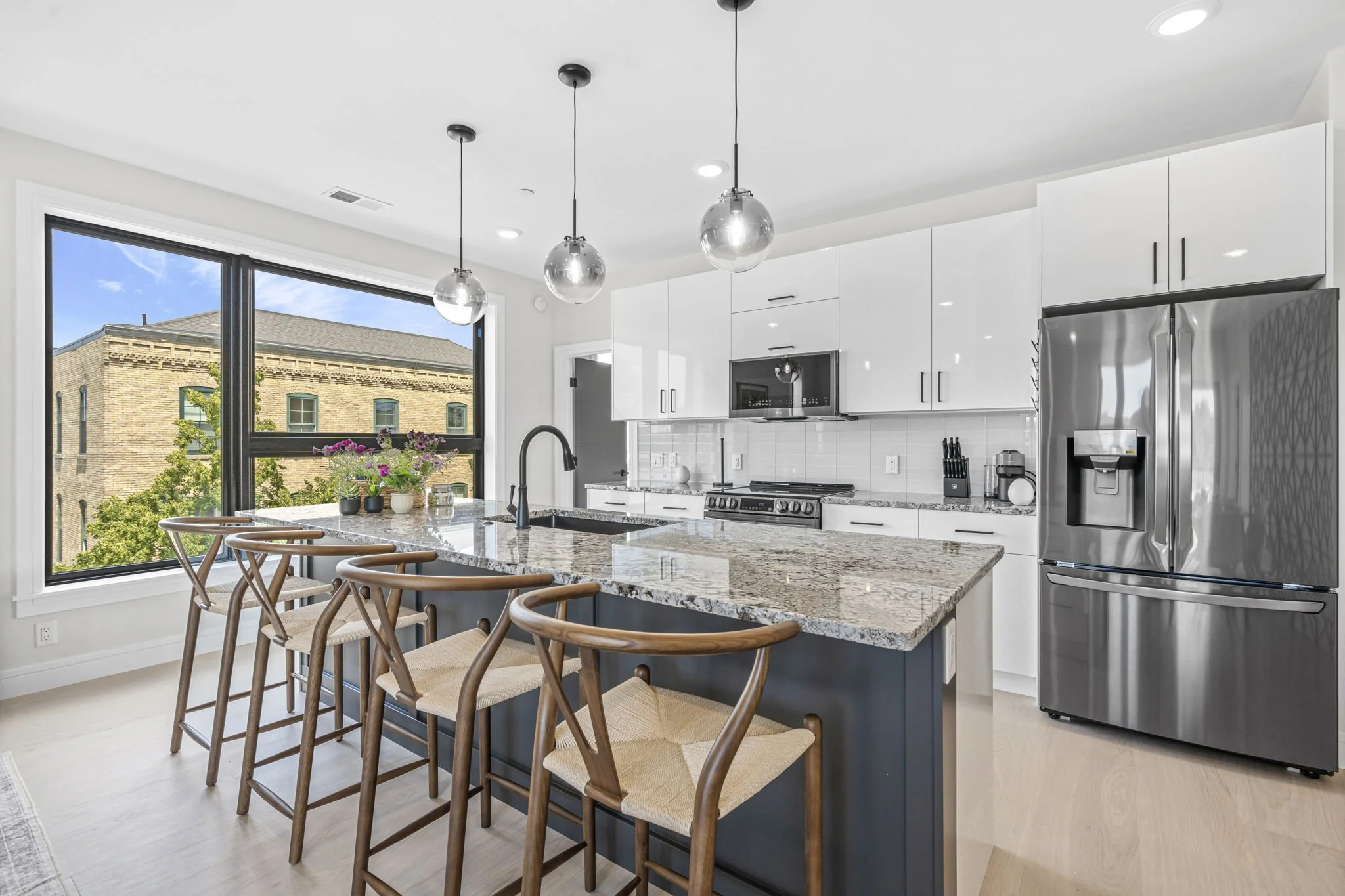 19-web-or-mls-A7404062.jpg