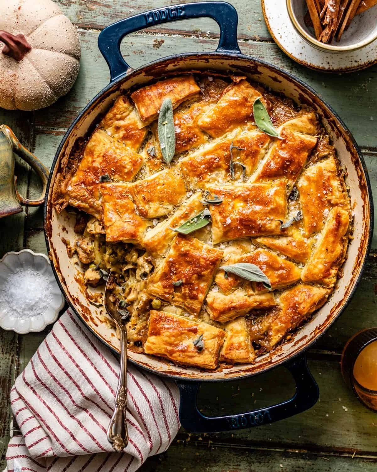 chicken-pot-pie-with-puff-pastry.jpg