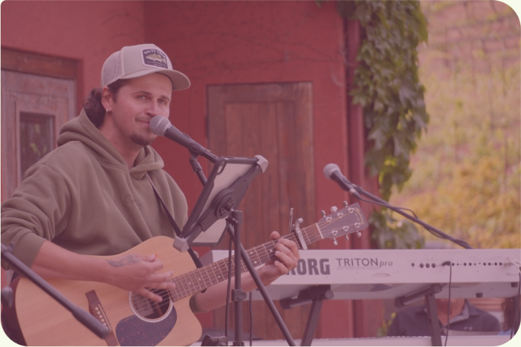 Live Music by Jacob Shales
