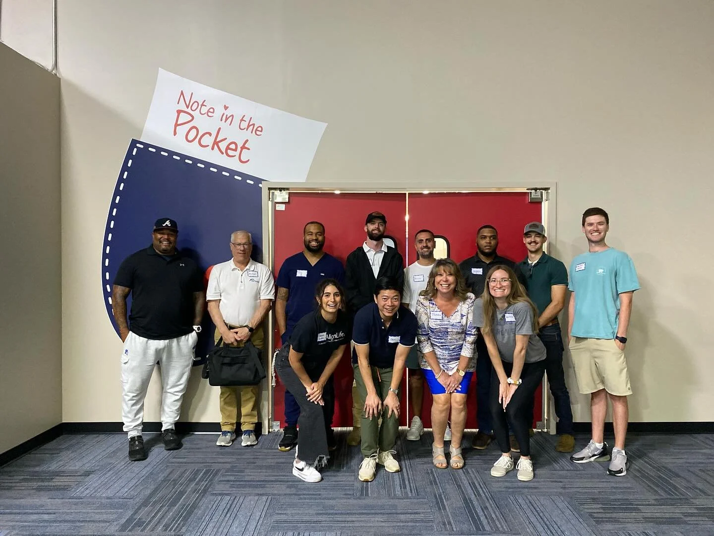 We are grateful for the opportunity to volunteer at @noteinthepocket today with the friends from @bni.global 
We sorted through 1,324.6 POUNDS OF CLOTHES!