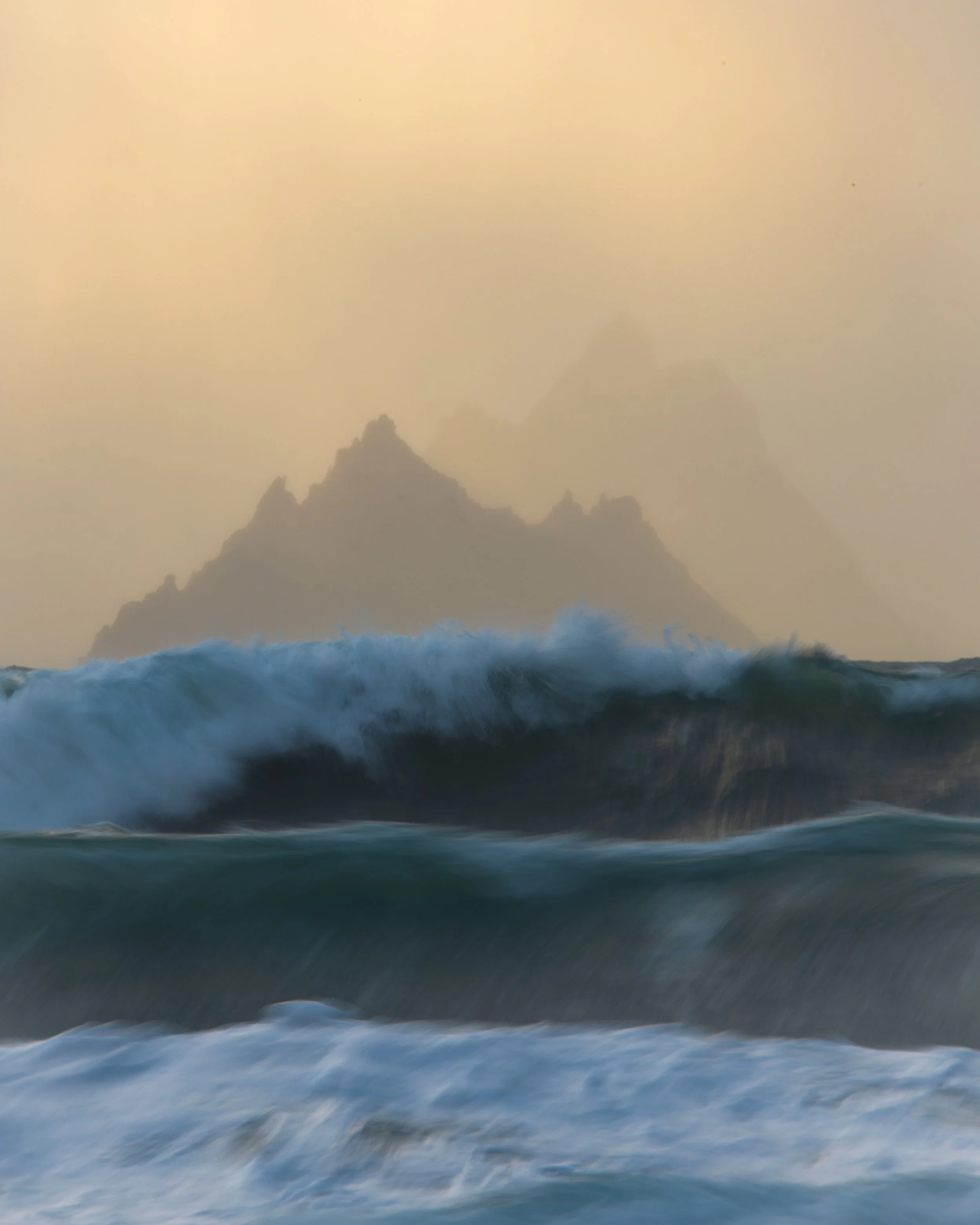 8x10 150-600 skellig waves-5.jpg