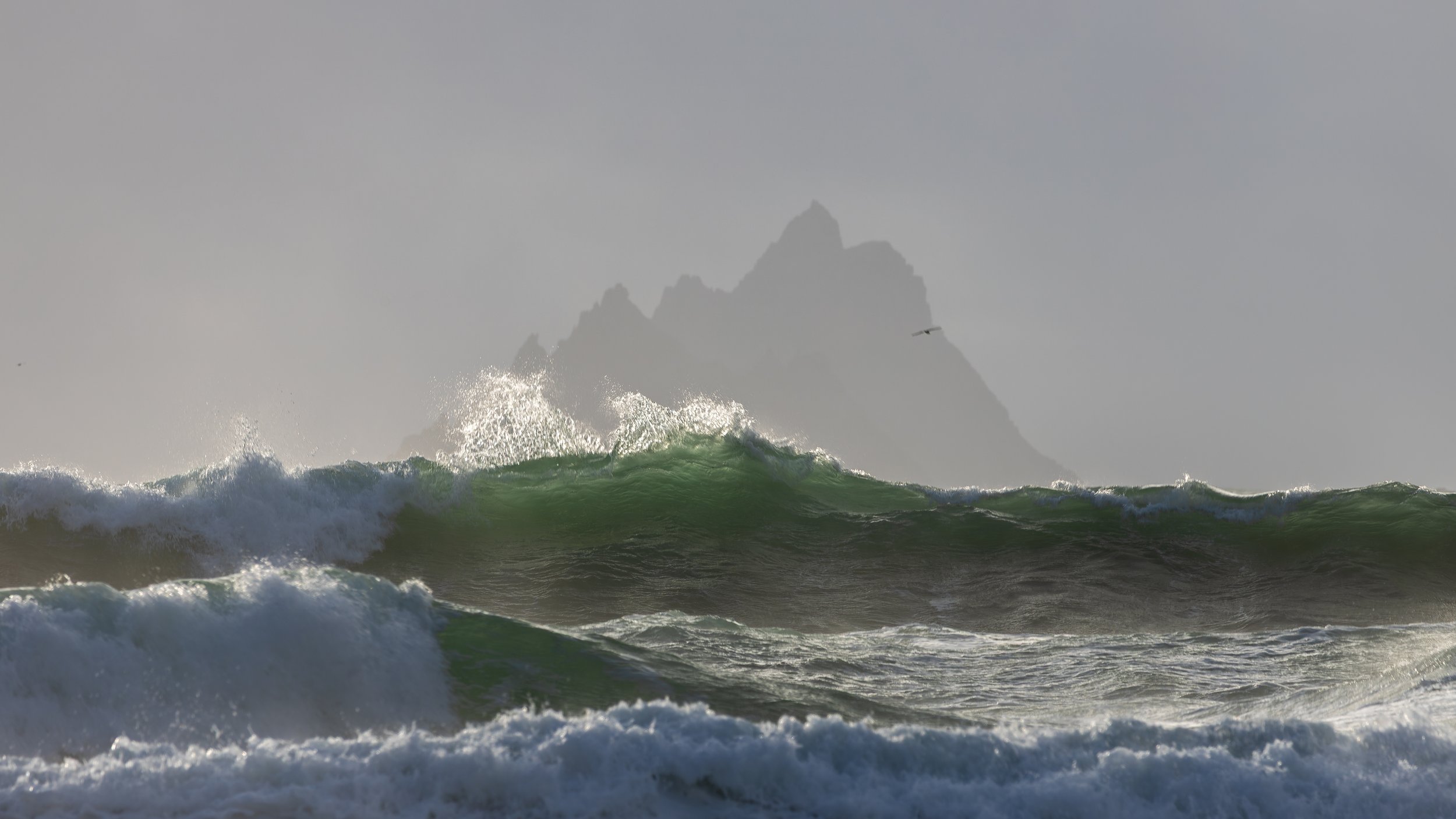 150-600 skellig waves-24.jpg