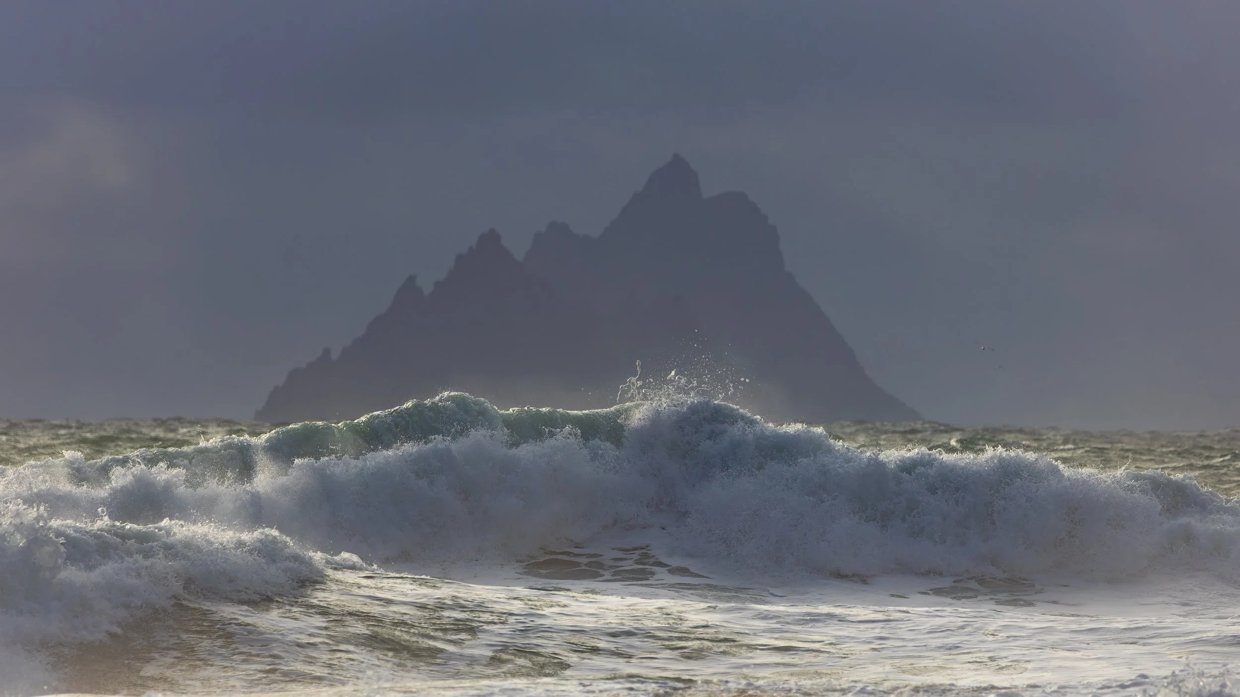 150-600 skellig waves-25.jpg
