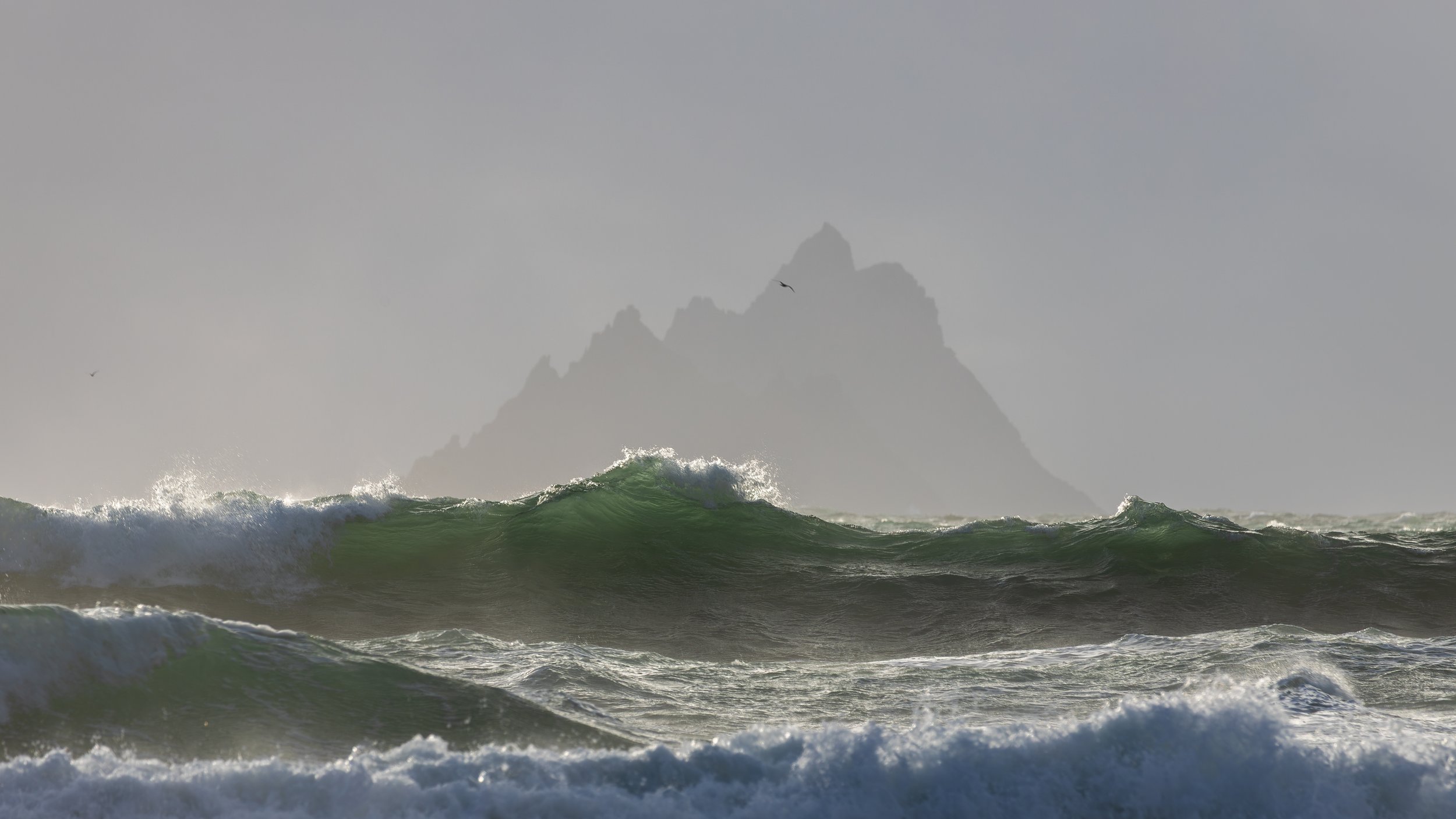 150-600 skellig waves-23.jpg