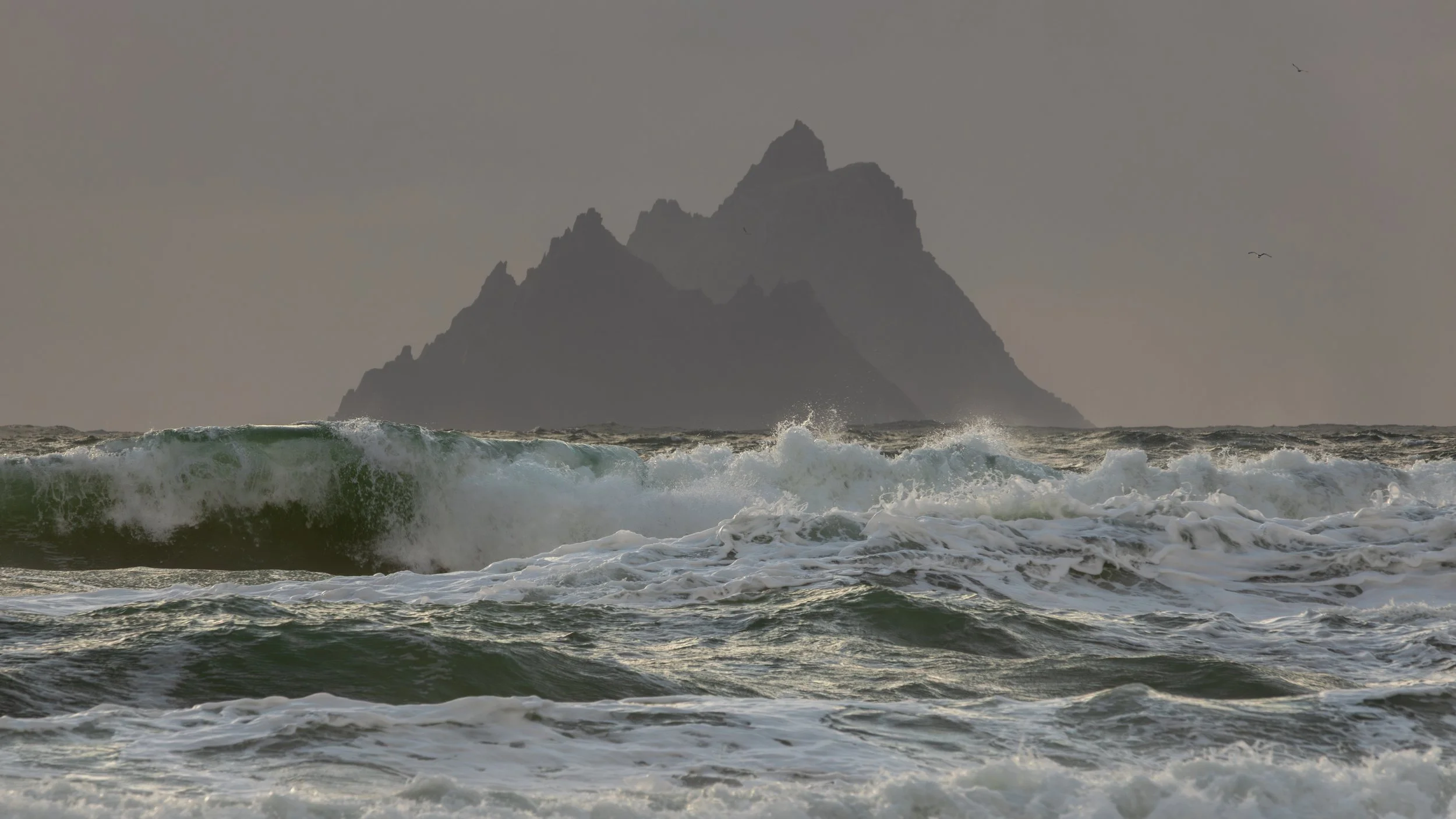 150-600 skellig waves-7.jpg
