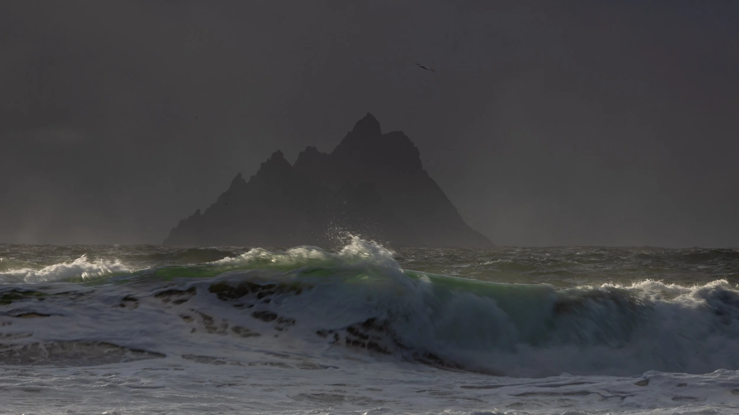 150-600 skellig waves-6.jpg