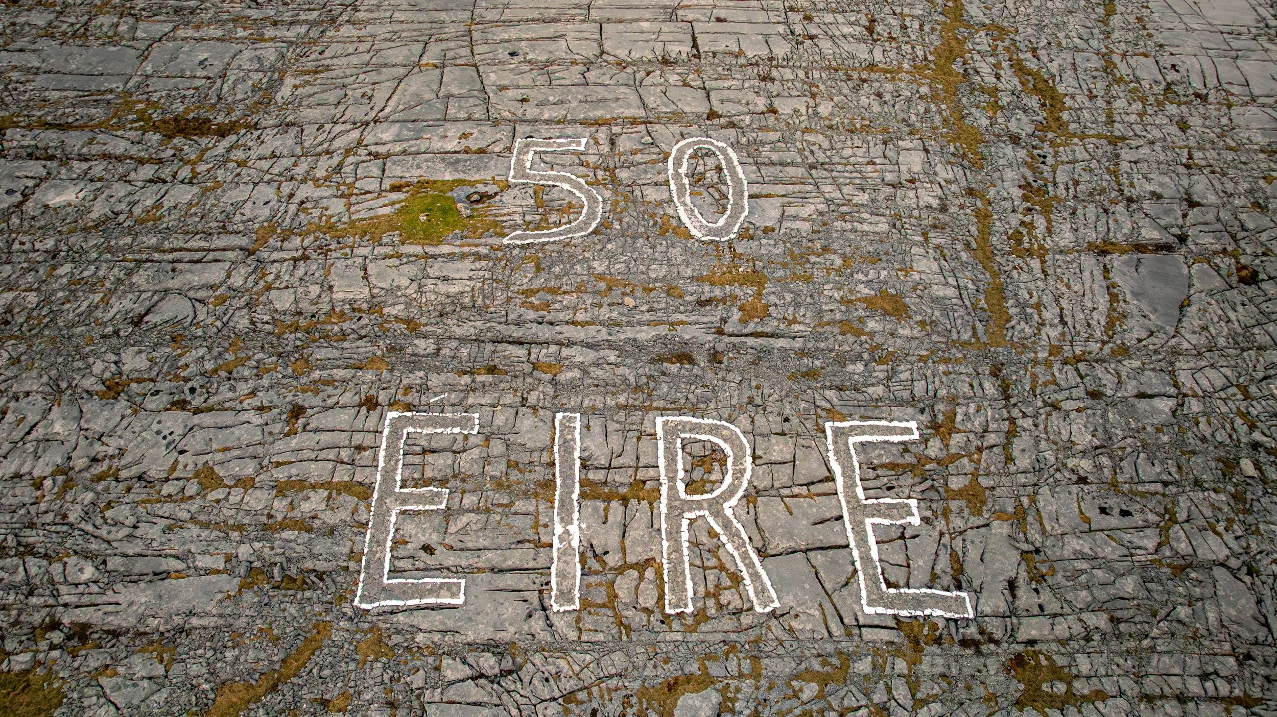 Inis Mor Eeragh Lighthouse-14.jpg