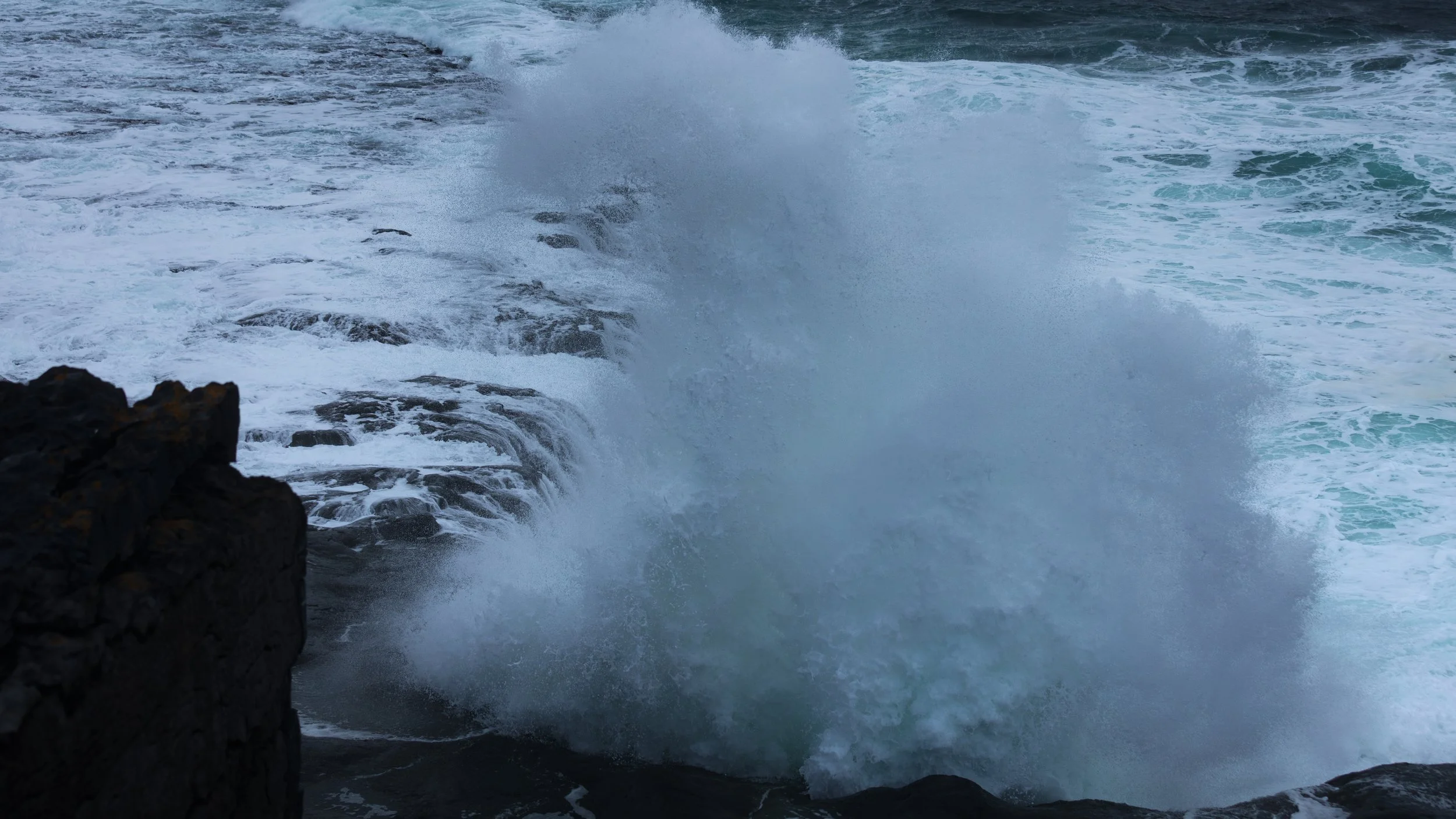 Wormhole Waves -14.jpg