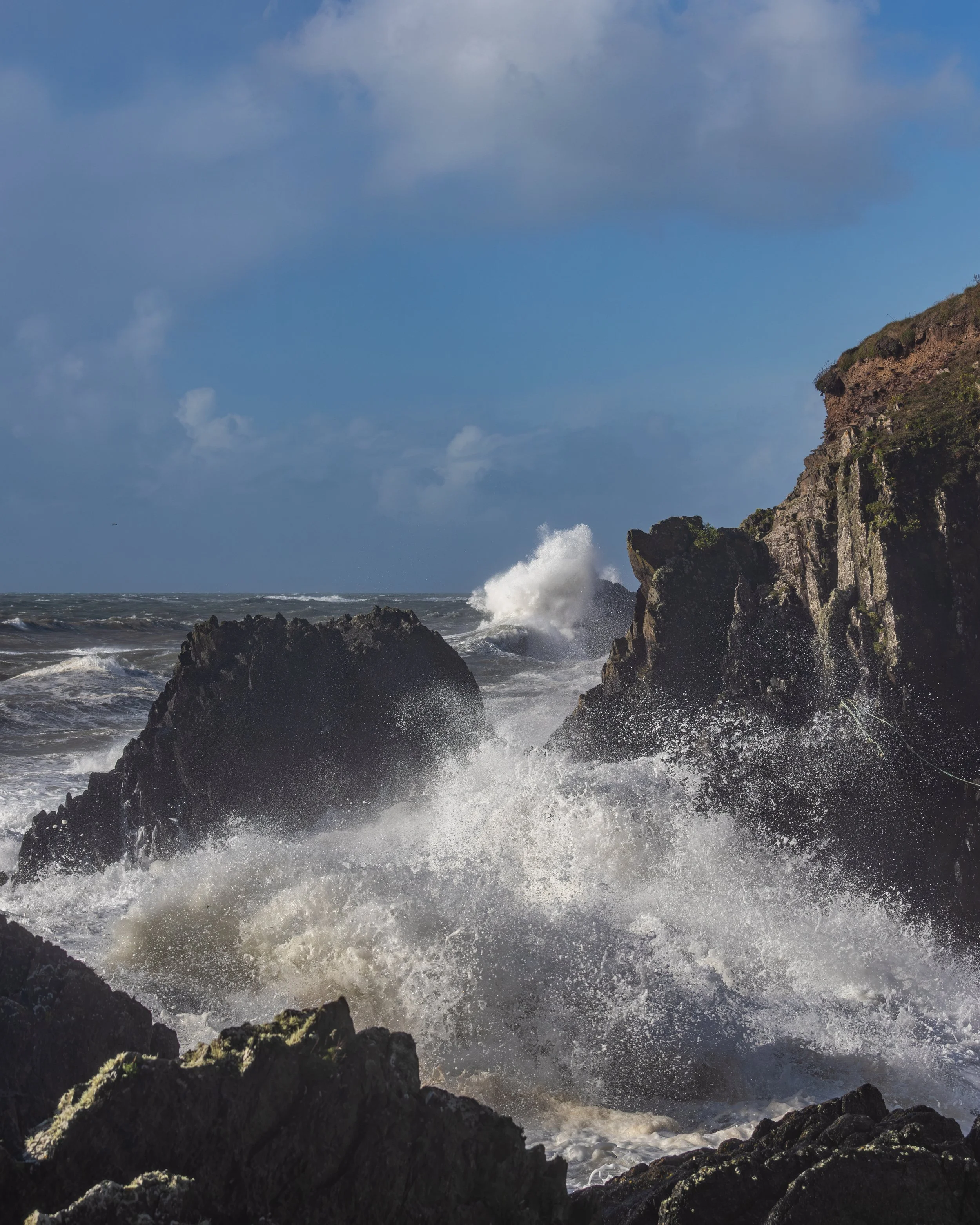 ballycotton cliff waves 8x10-5.jpg