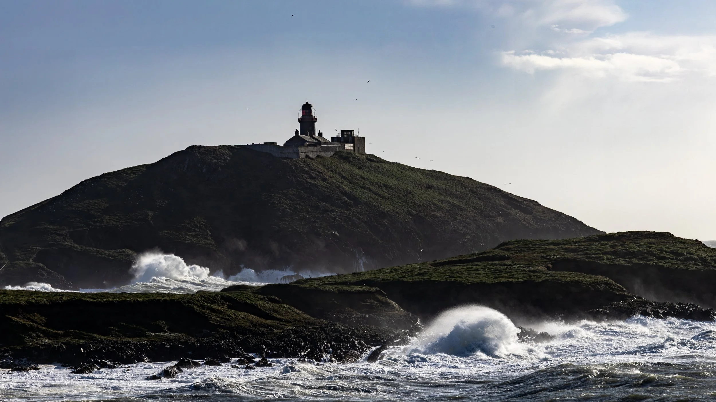 ballycotton cliff waves-2.jpg