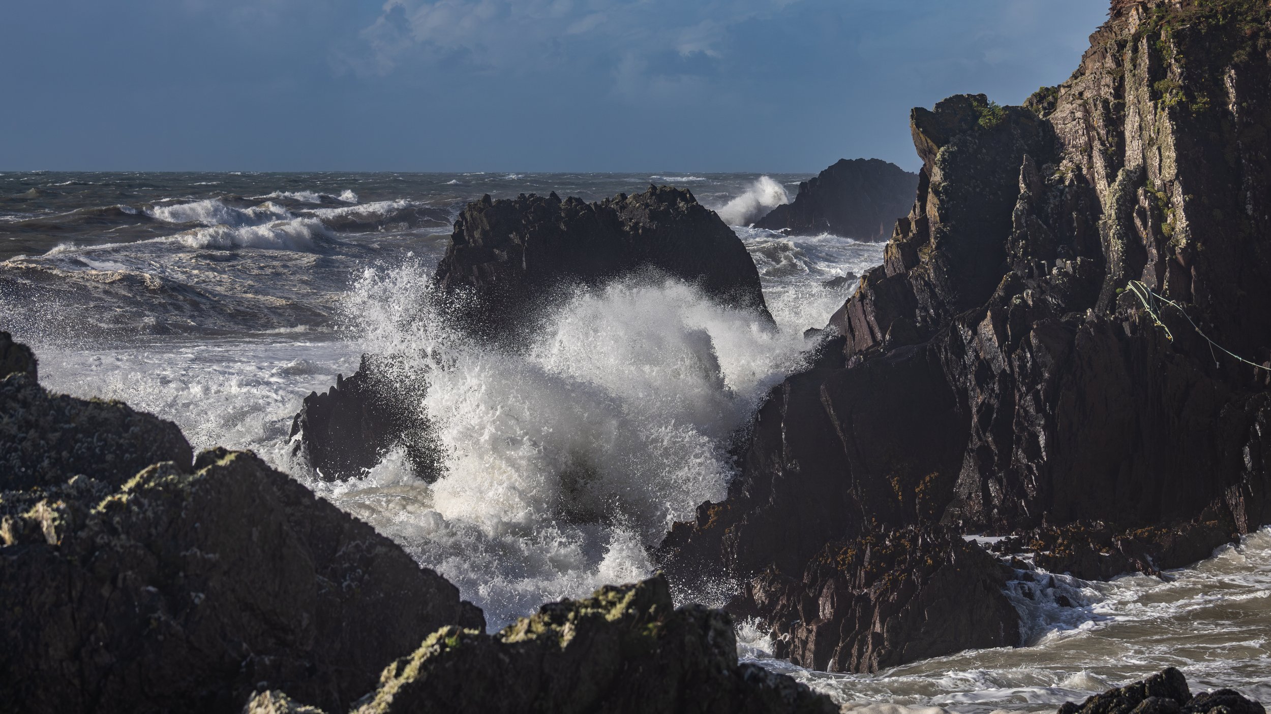 ballycotton cliff waves-20.jpg